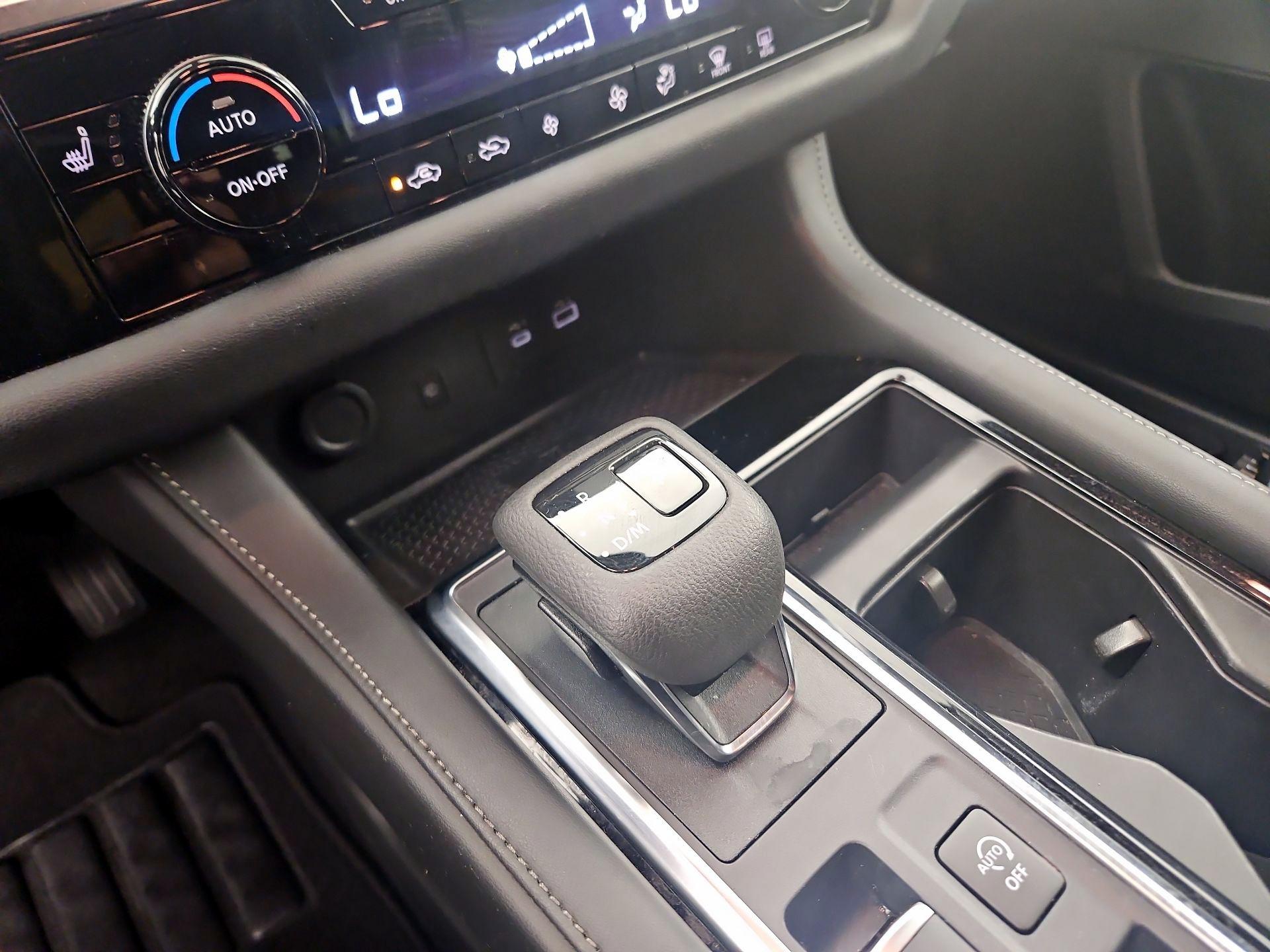 Thumbnail: 2024 Nissan Pathfinder - 15
