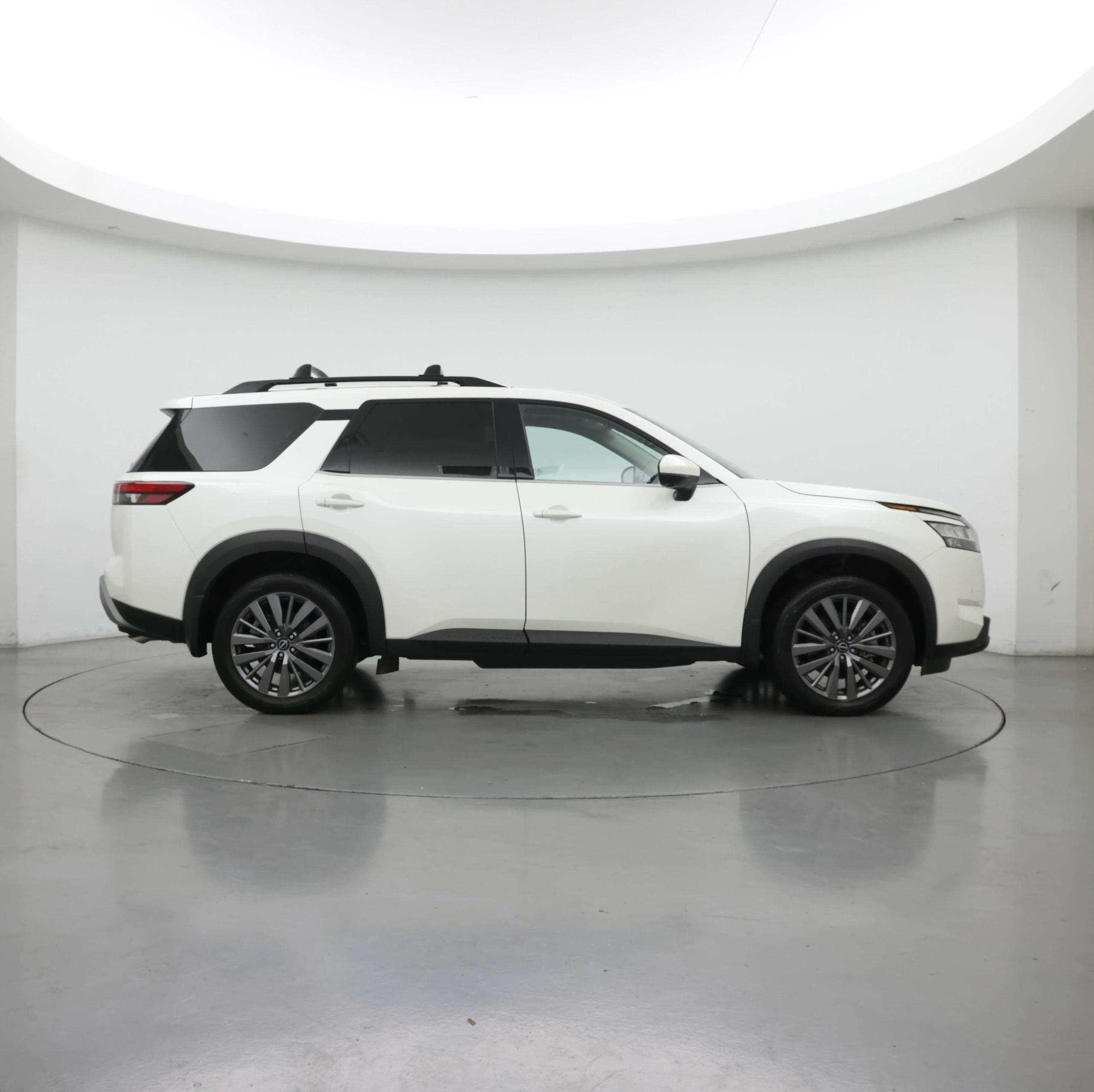 Thumbnail: 2024 Nissan Pathfinder - 7