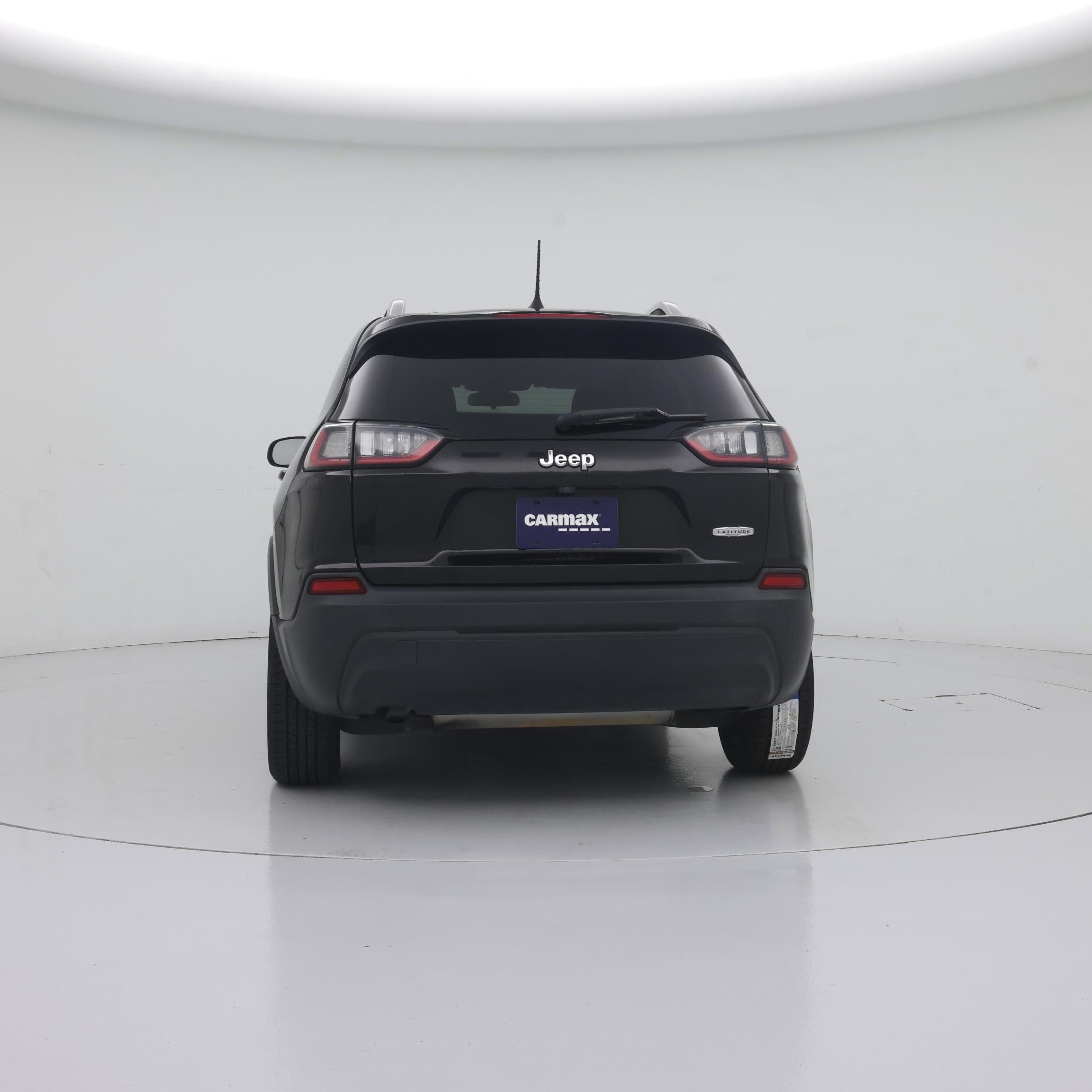 Thumbnail: 2019 Jeep Cherokee - 6