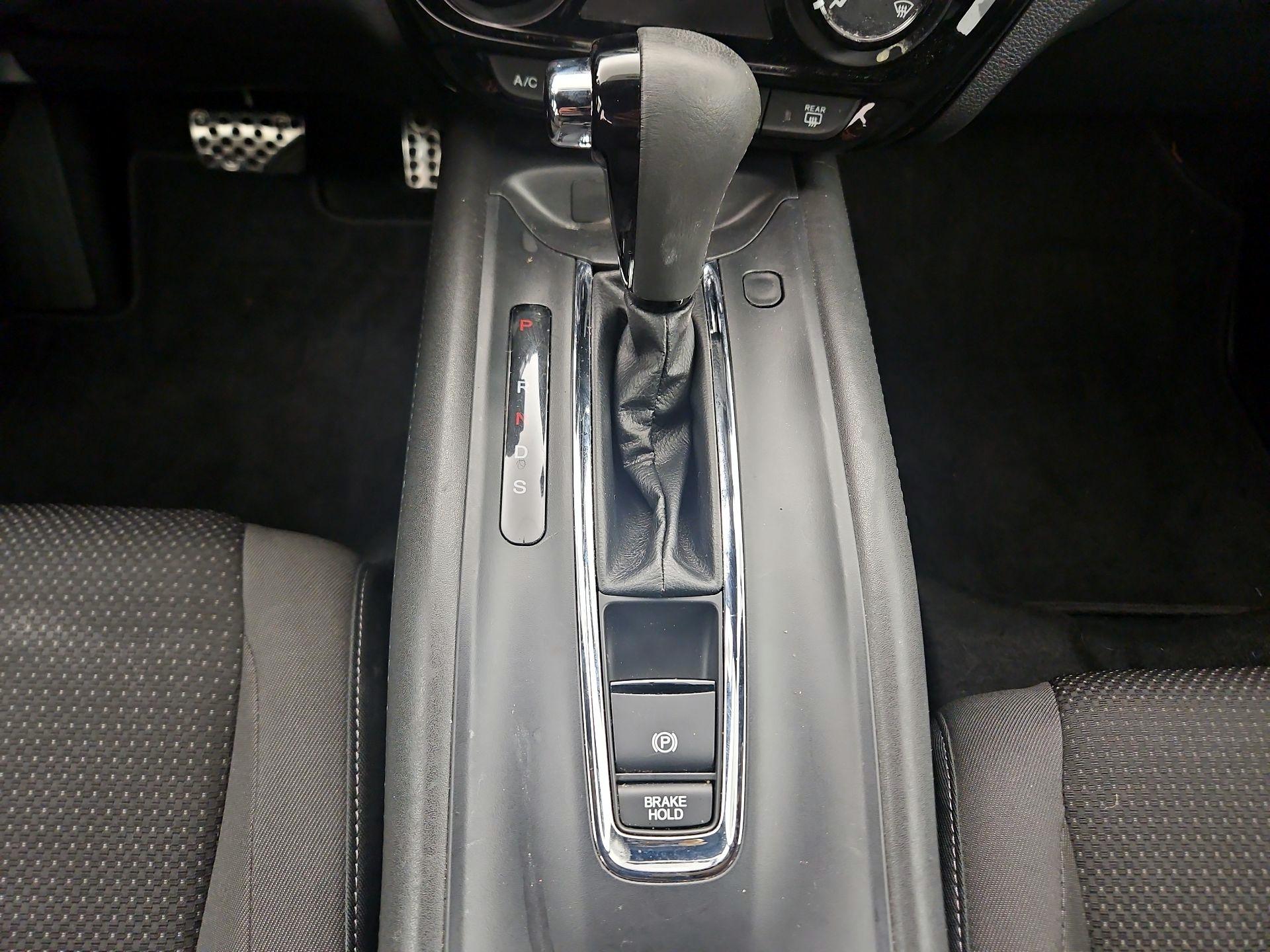 Thumbnail: 2021 Honda HR-V - 15