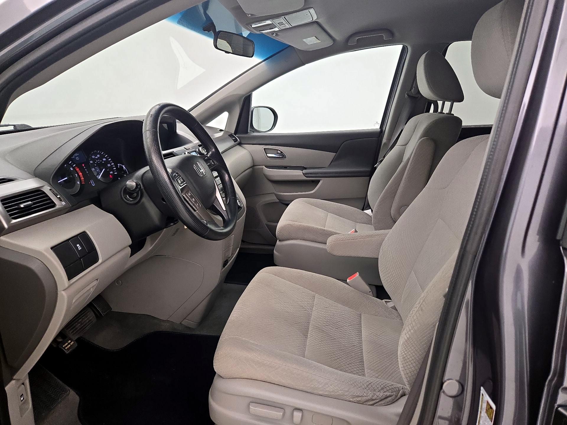 Thumbnail: 2016 Honda Odyssey - 11