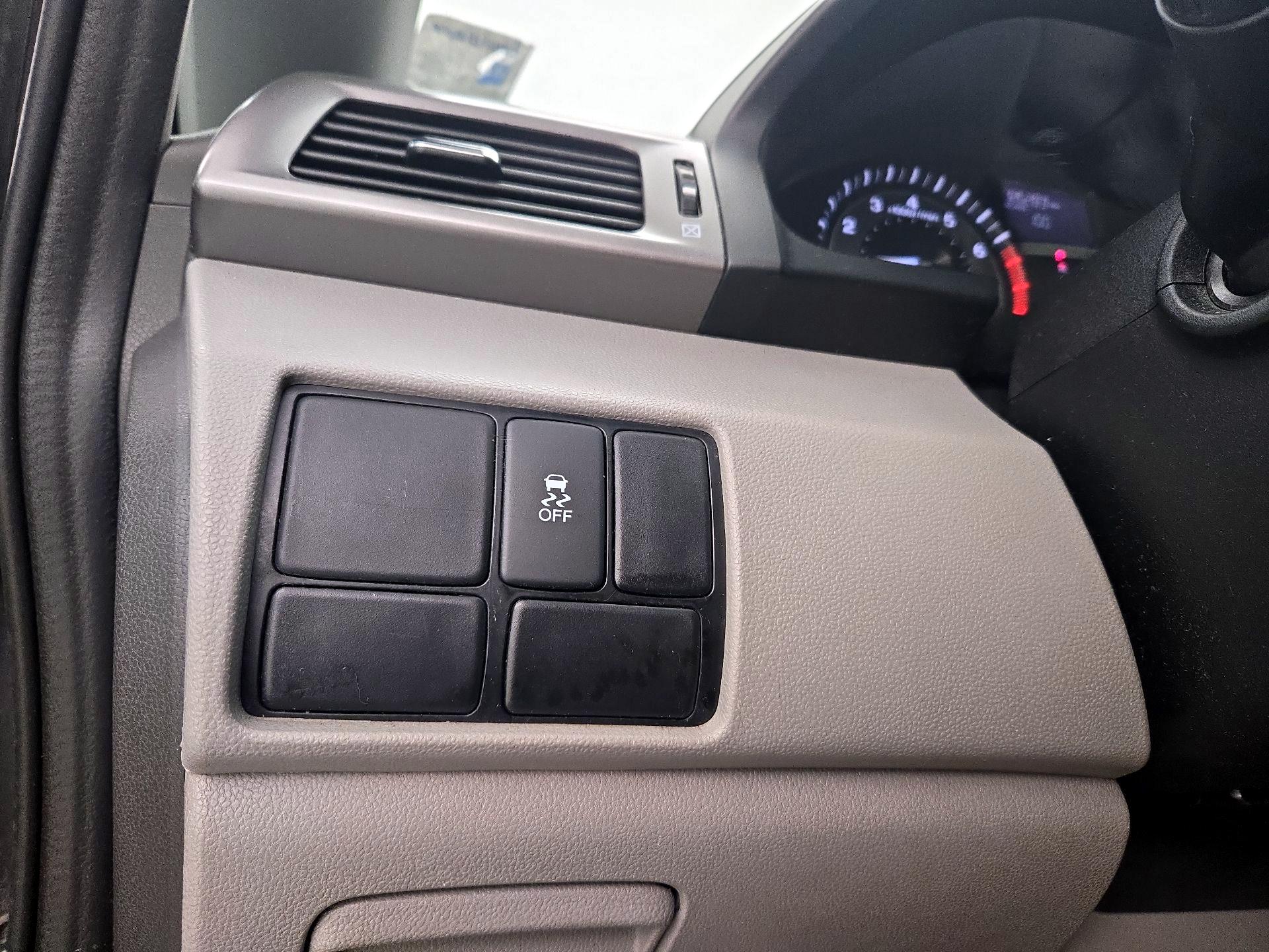 Thumbnail: 2016 Honda Odyssey - 13