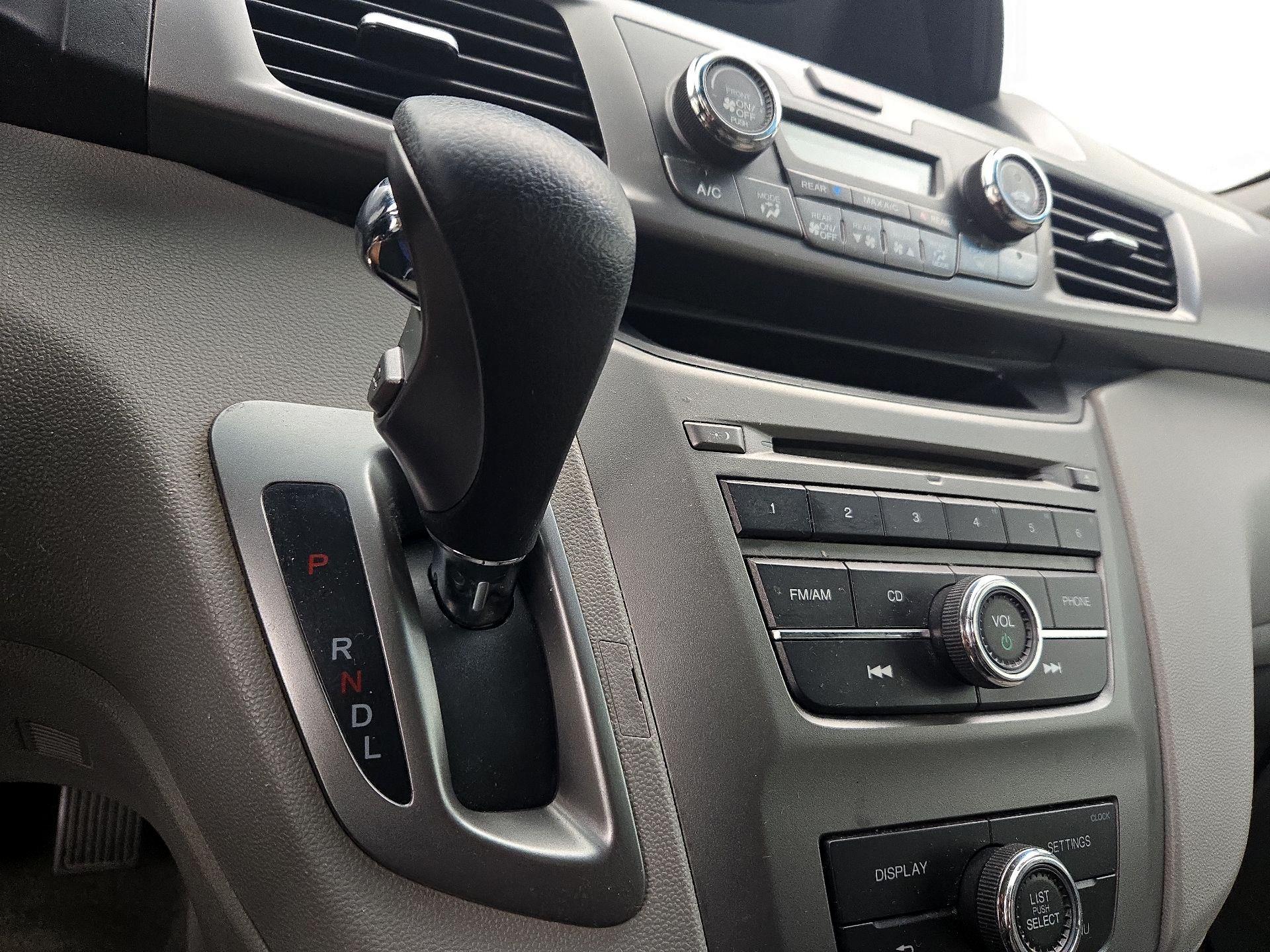 Thumbnail: 2016 Honda Odyssey - 17
