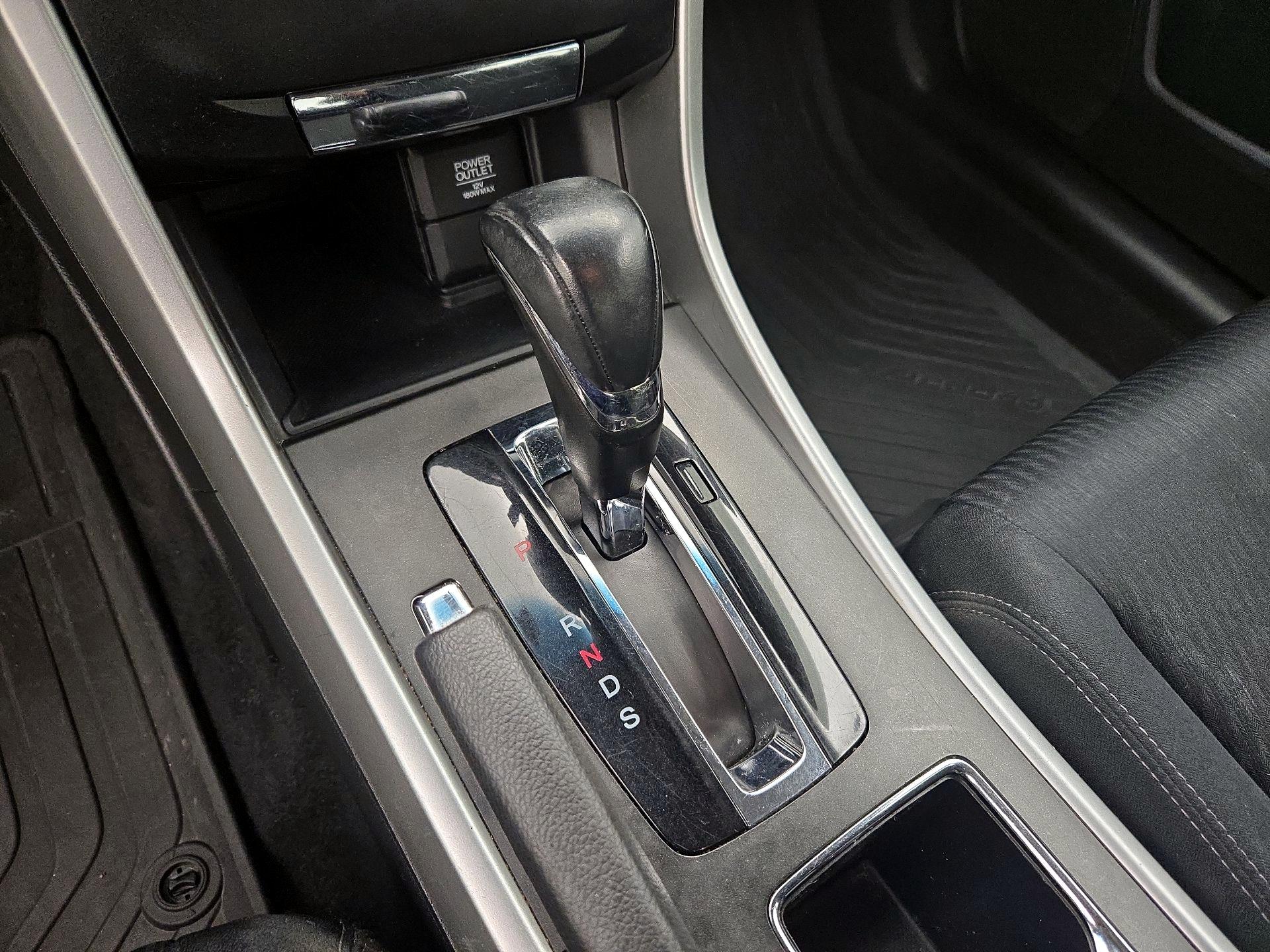Thumbnail: 2015 Honda Accord - 17