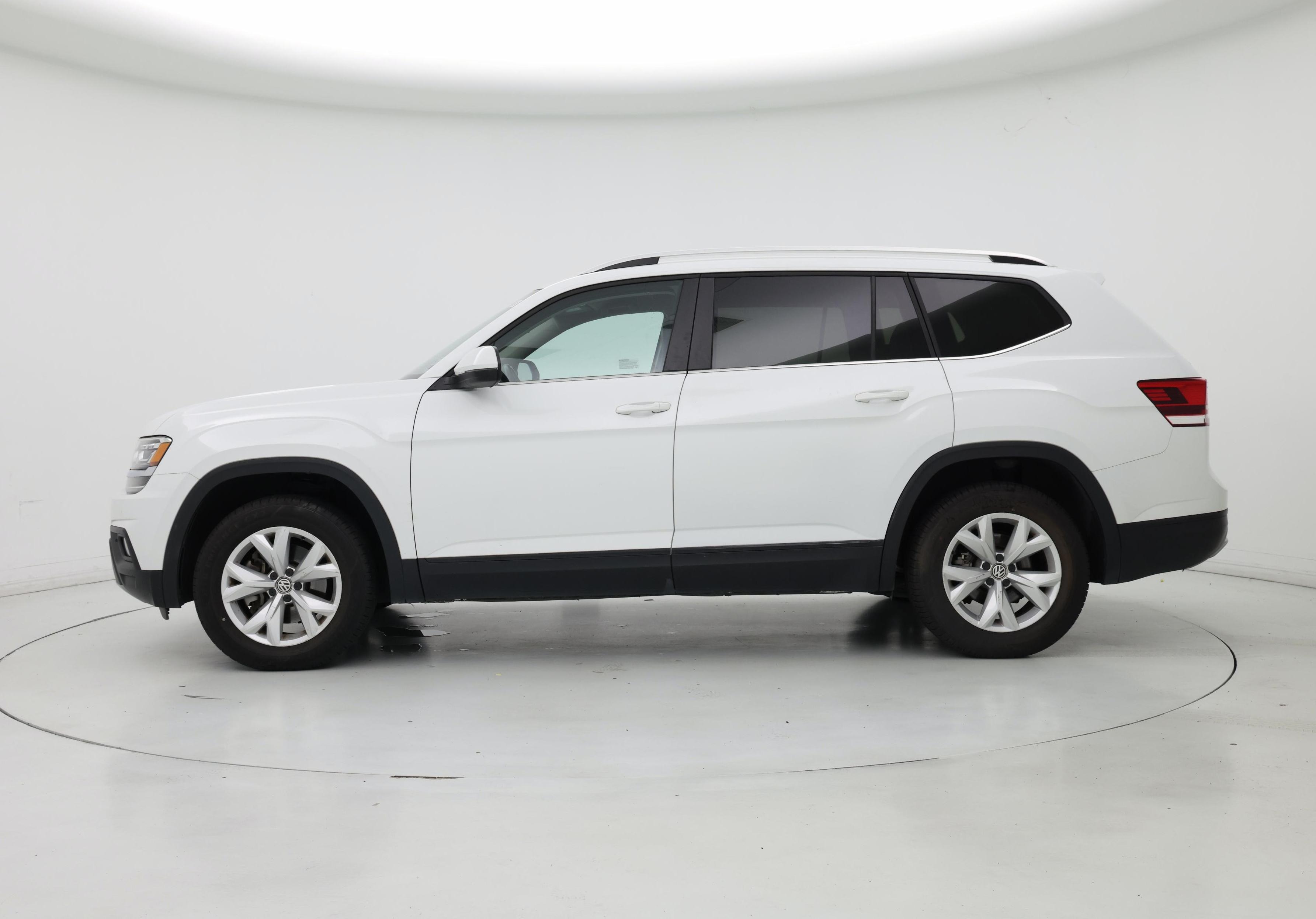 Thumbnail: 2019 Volkswagen Atlas - 3
