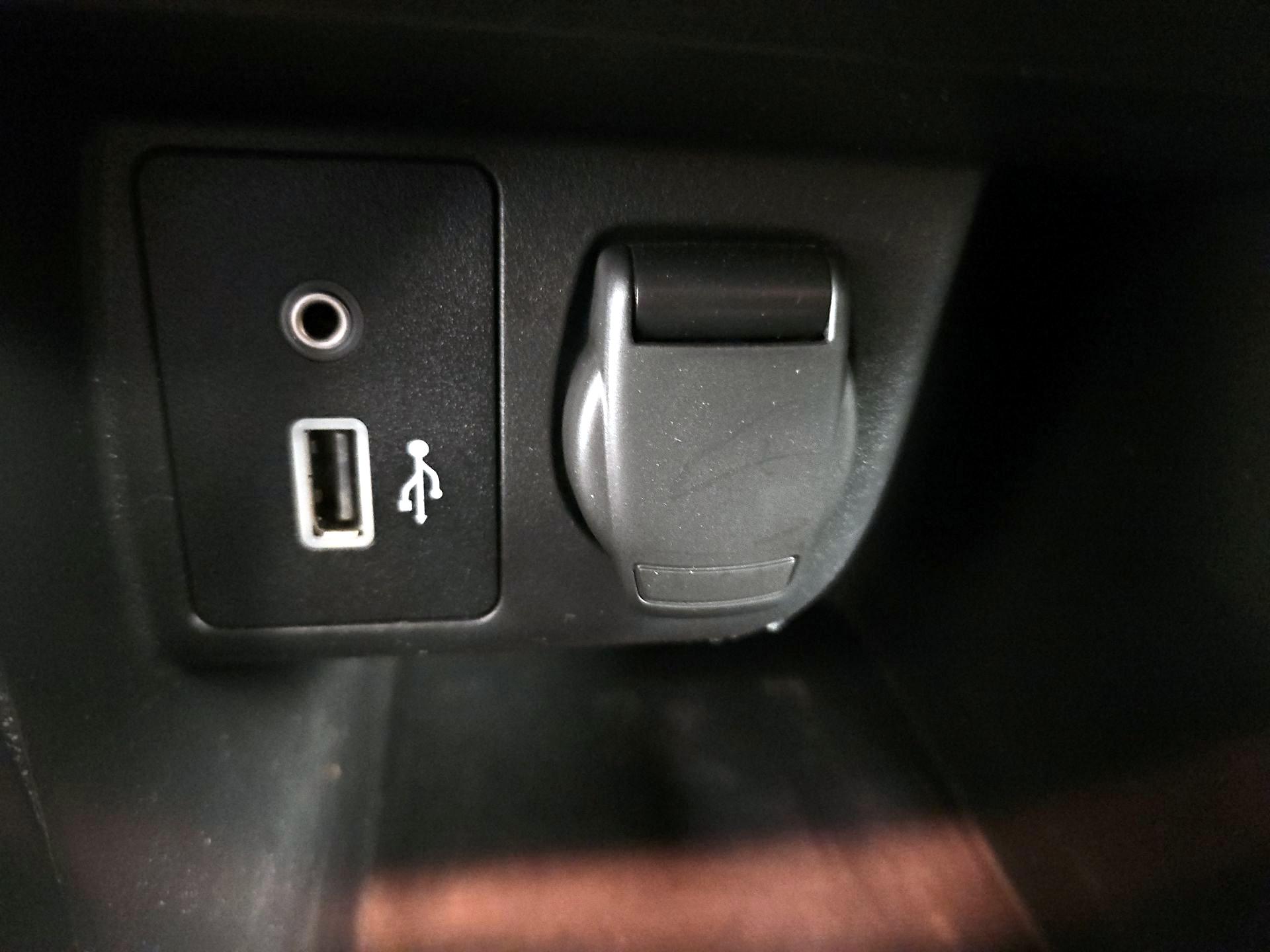 Thumbnail: 2022 Nissan Versa - 18