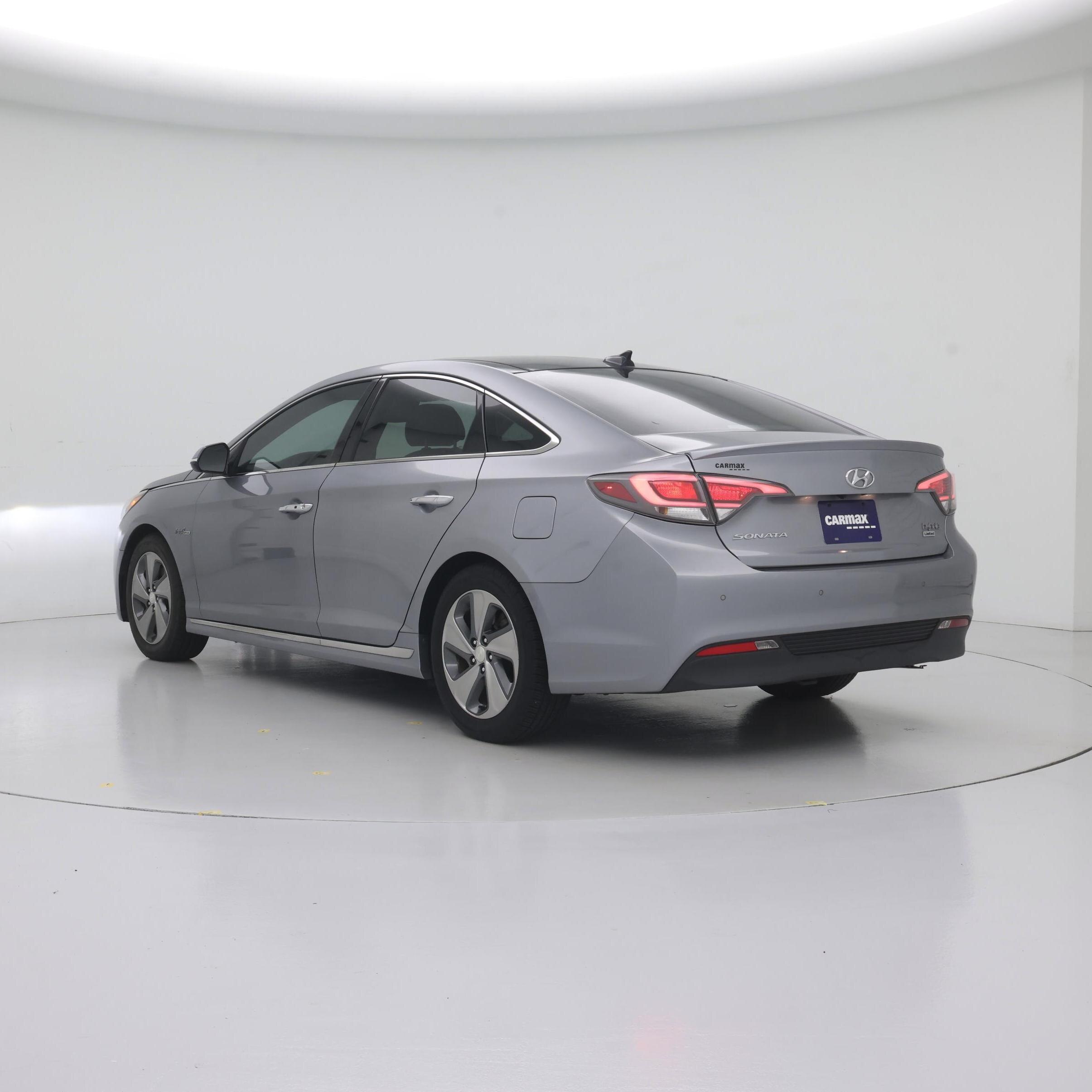 Thumbnail: 2017 Hyundai Sonata - 2