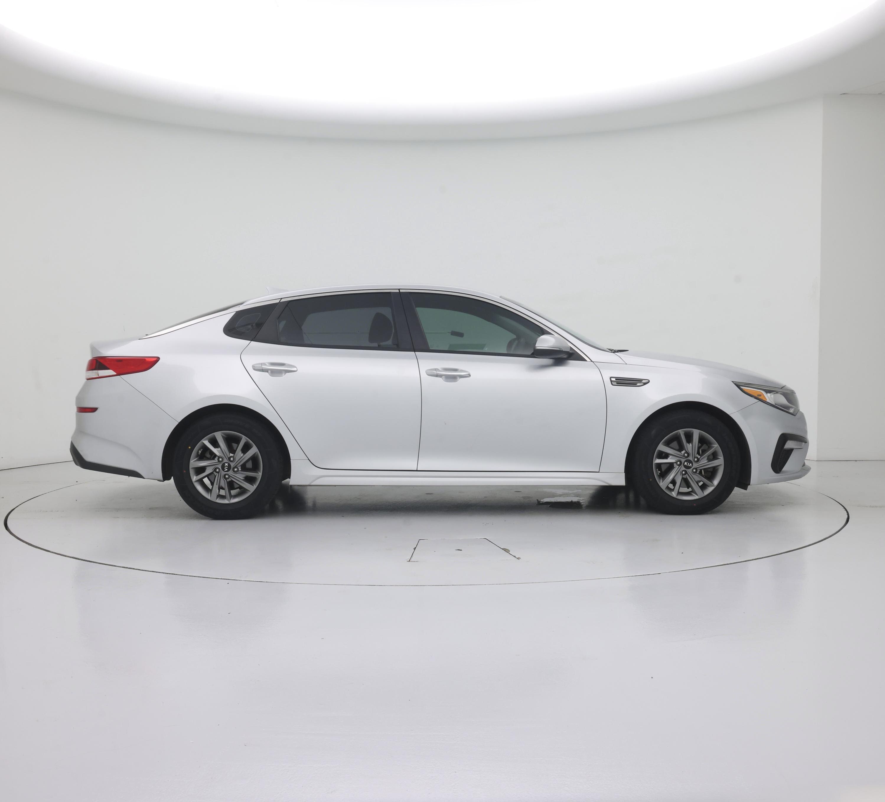 Thumbnail: 2019 Kia Optima - 7