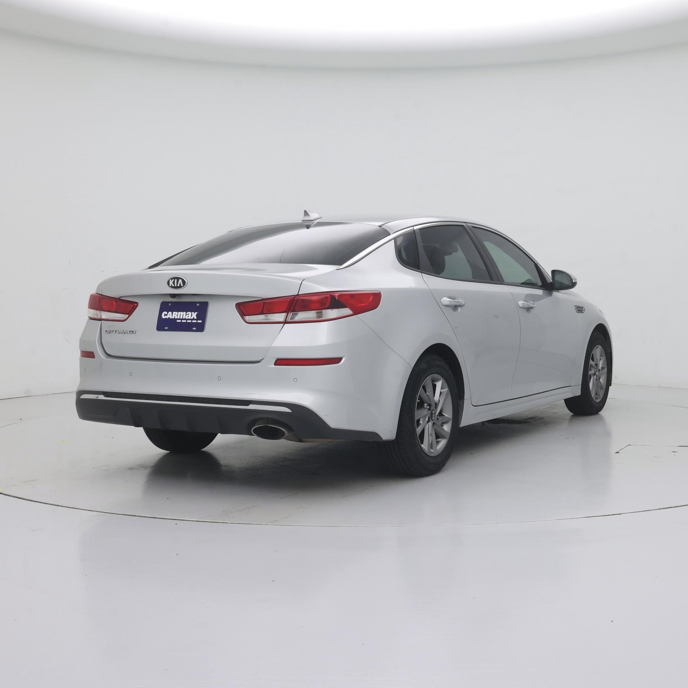 Thumbnail: 2019 Kia Optima - 8