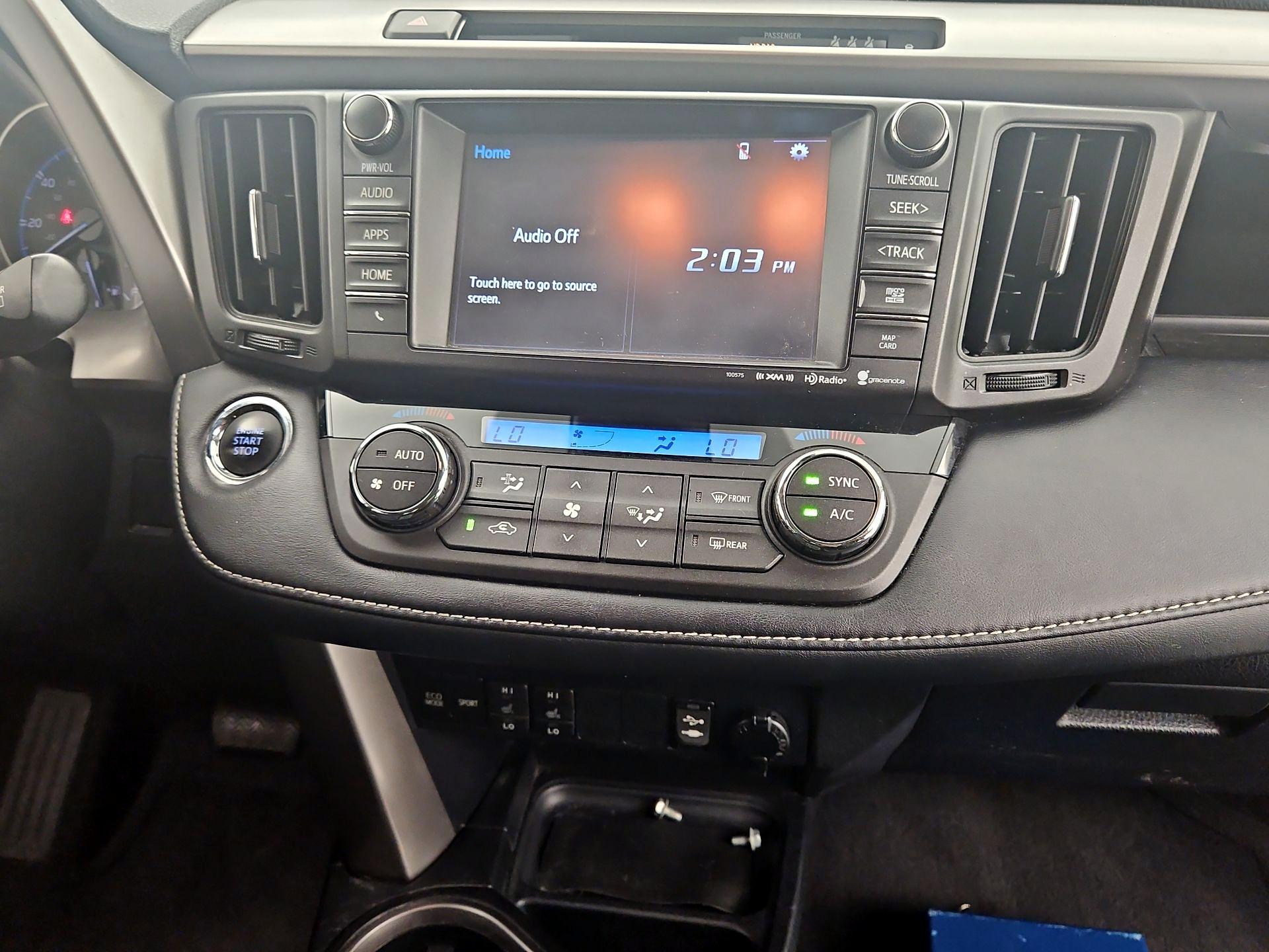 Thumbnail: 2018 Toyota RAV4 - 16