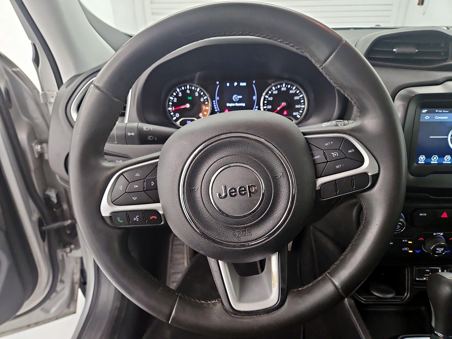 Thumbnail: 2018 Jeep Renegade - 10