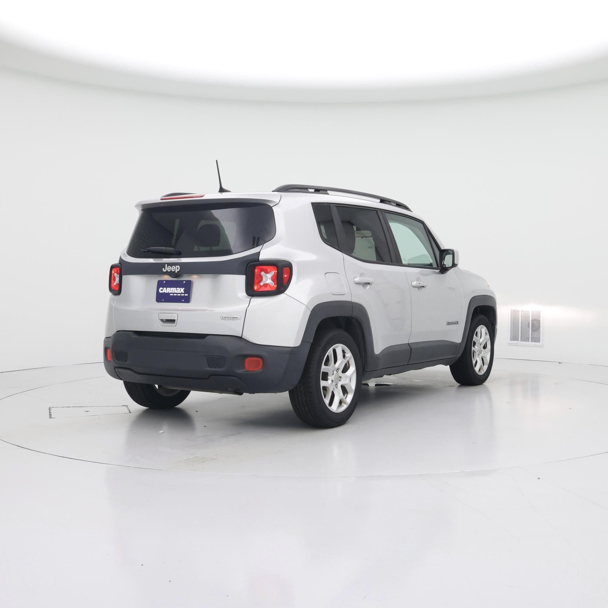 Thumbnail: 2018 Jeep Renegade - 8