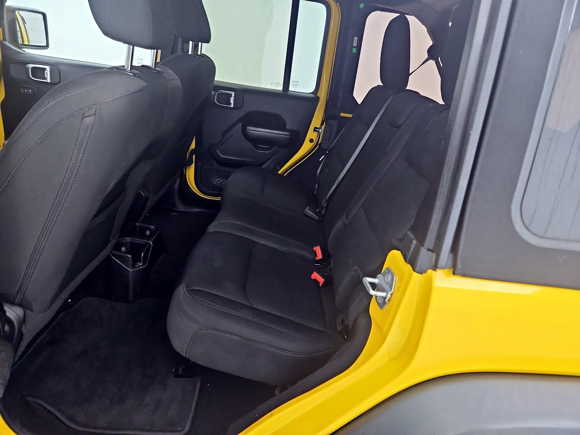 Thumbnail: 2020 Jeep Wrangler - 19