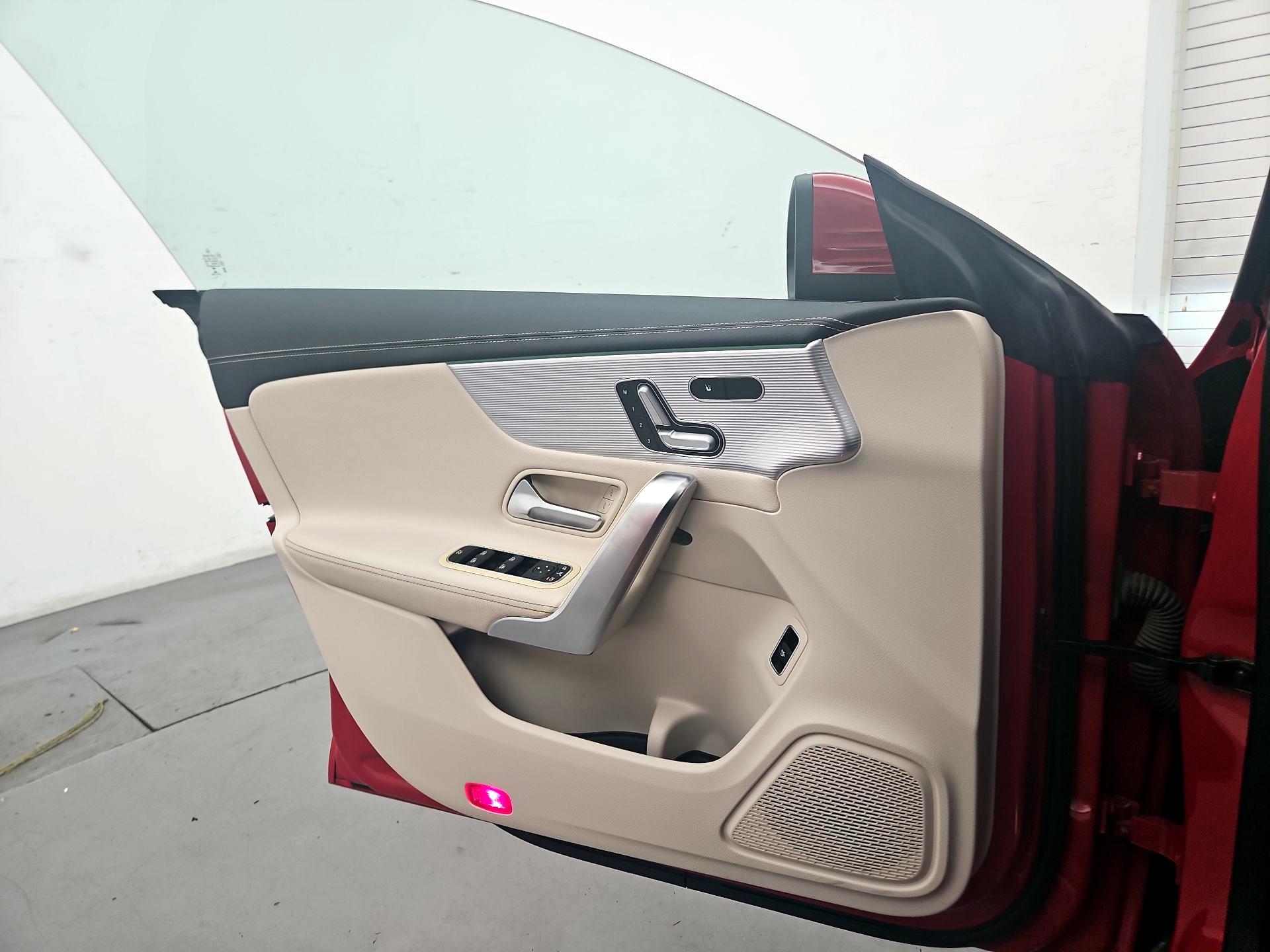 Thumbnail: 2020 Mercedes-Benz CLA - 12