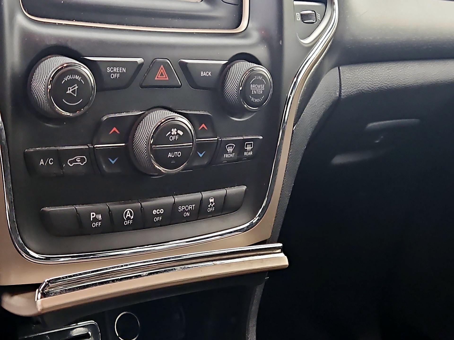 Thumbnail: 2017 Jeep Grand Cherokee - 16