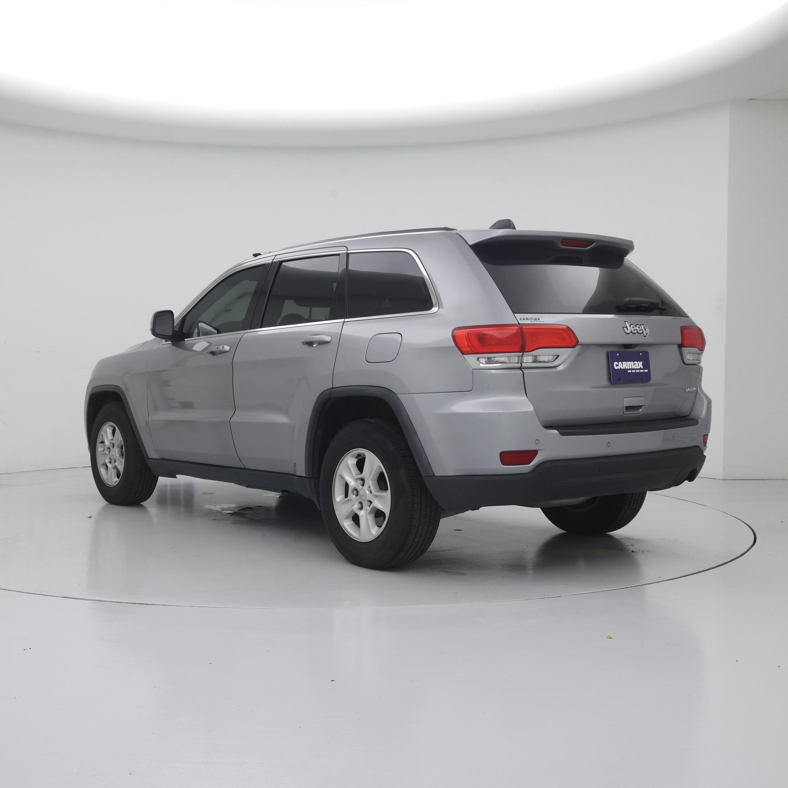 Thumbnail: 2017 Jeep Grand Cherokee - 2