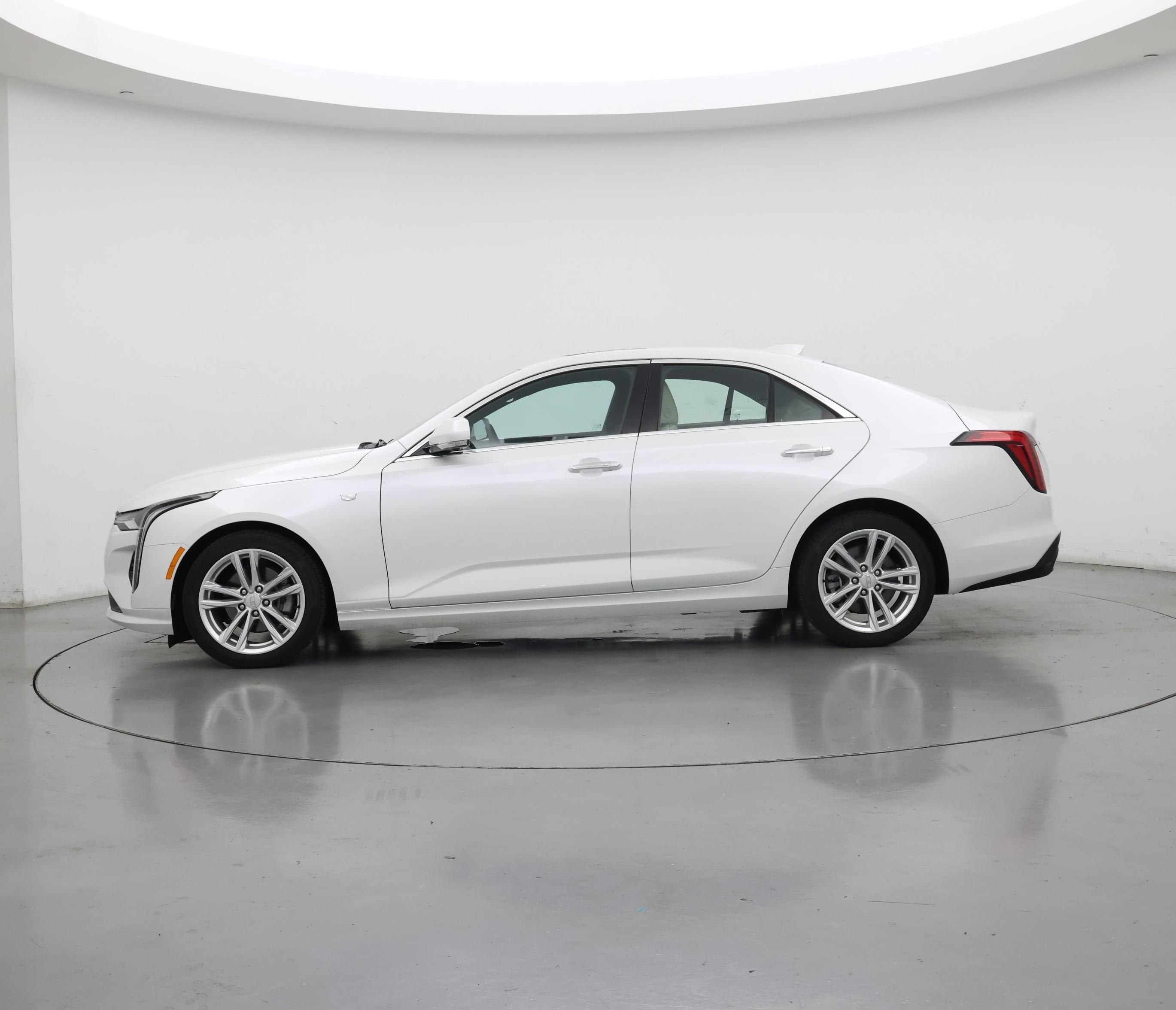 Thumbnail: 2025 Cadillac CT4 - 3