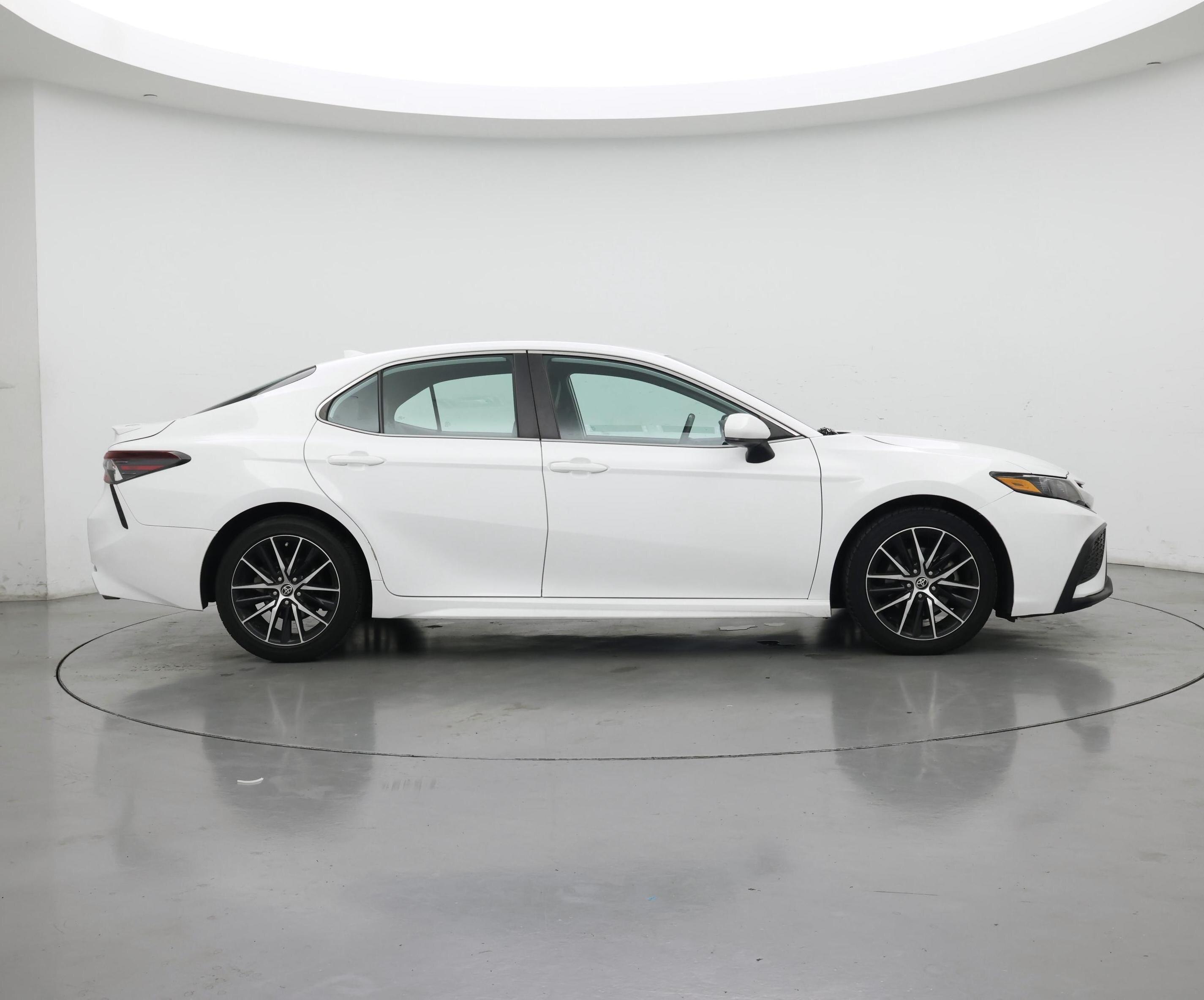 Thumbnail: 2021 Toyota Camry - 7