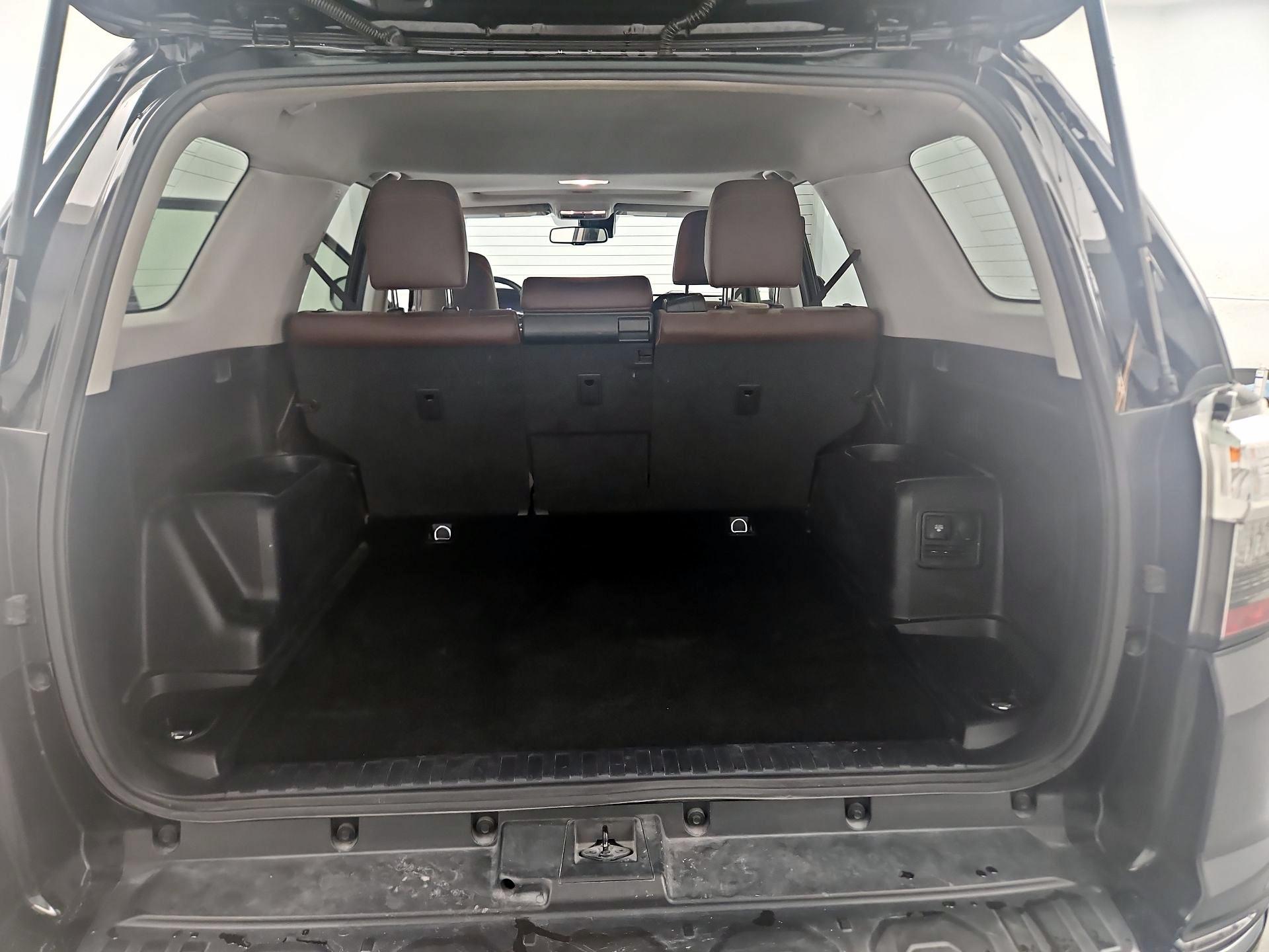 Thumbnail: 2021 Toyota 4Runner - 20