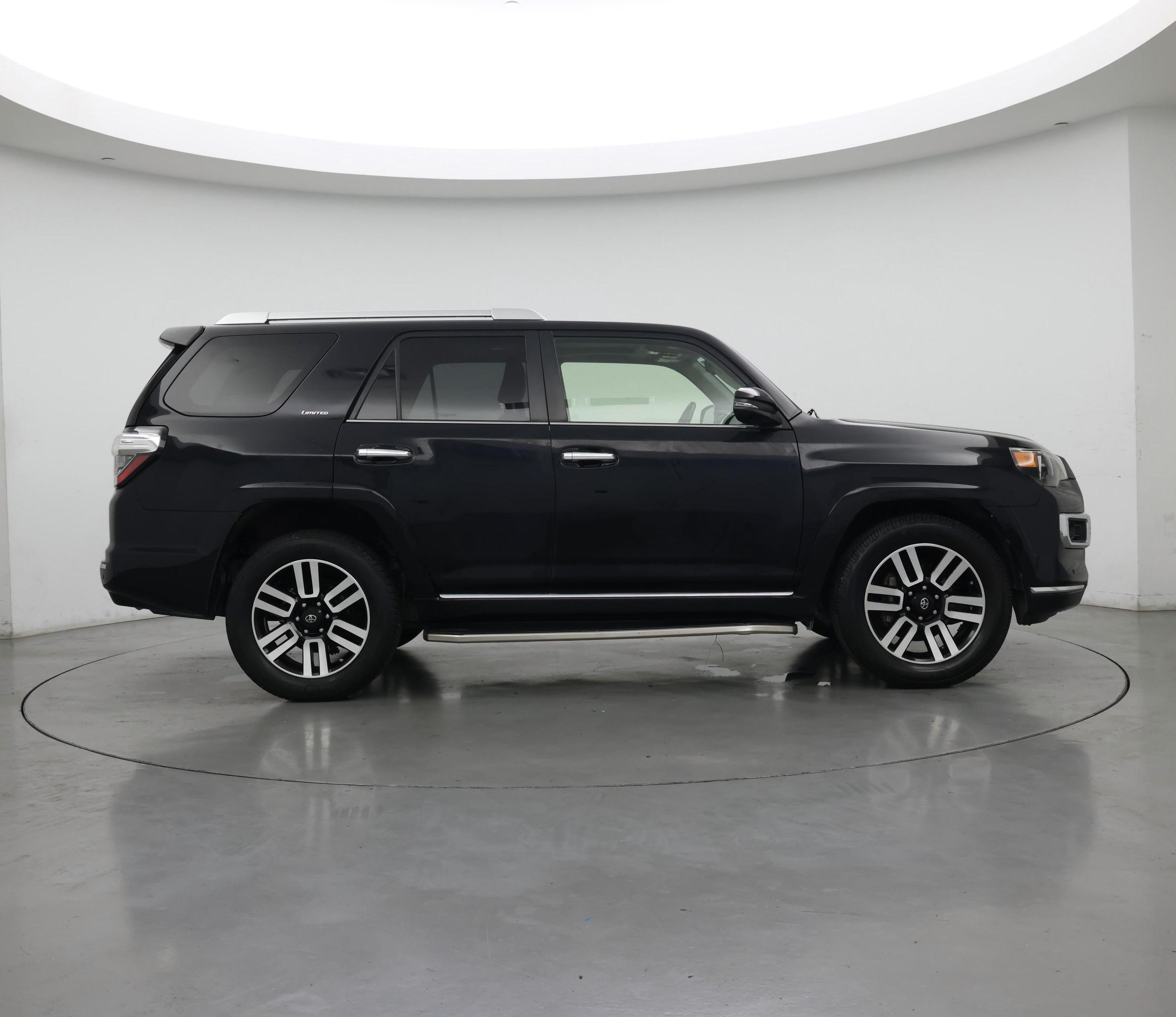 Thumbnail: 2021 Toyota 4Runner - 7