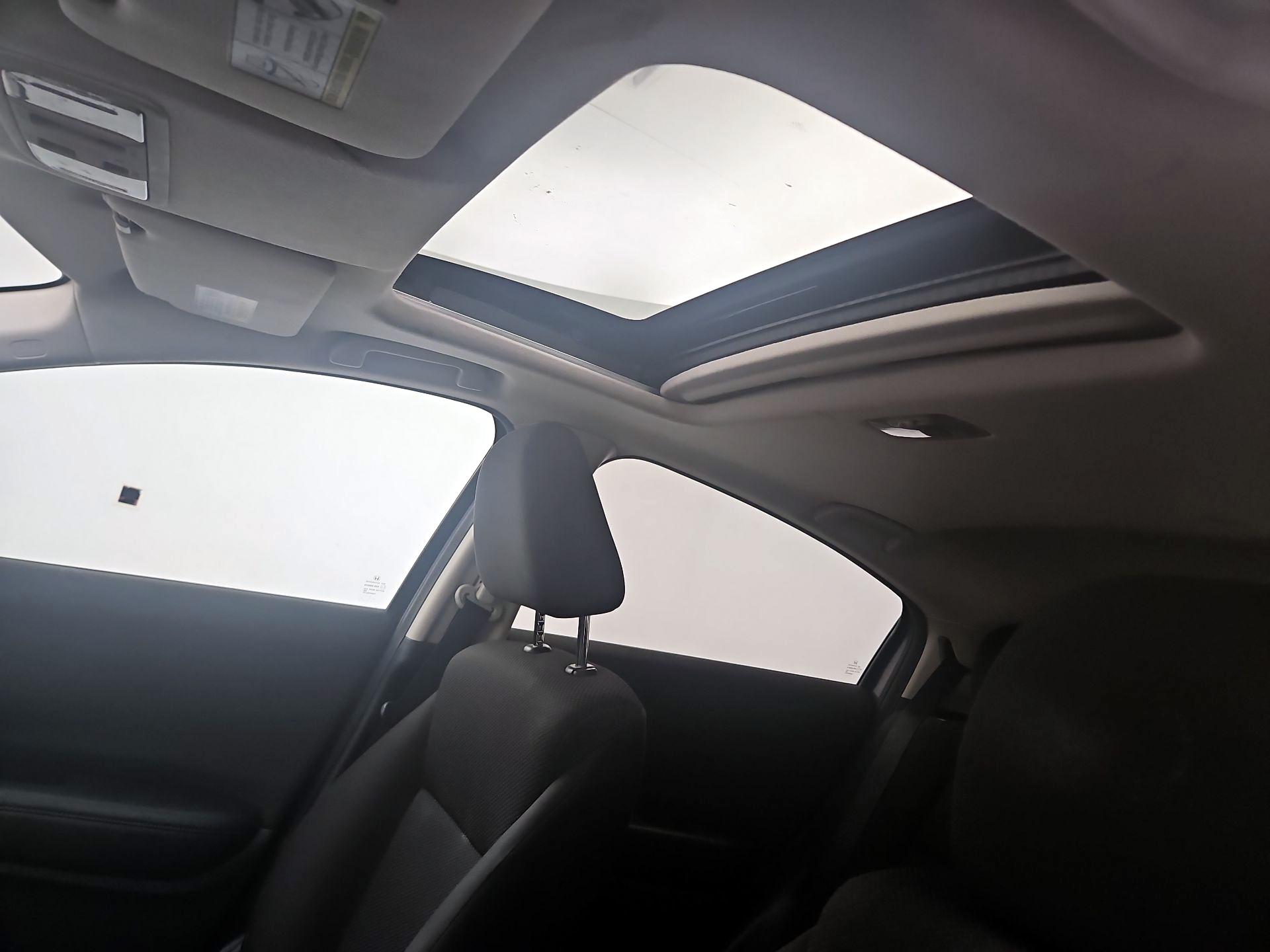 Thumbnail: 2017 Honda HR-V - 18