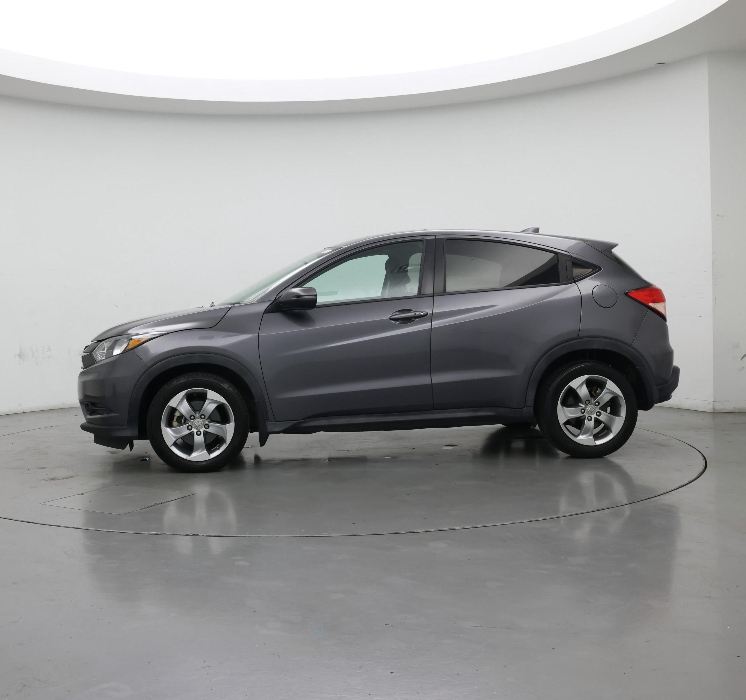 Thumbnail: 2017 Honda HR-V - 3