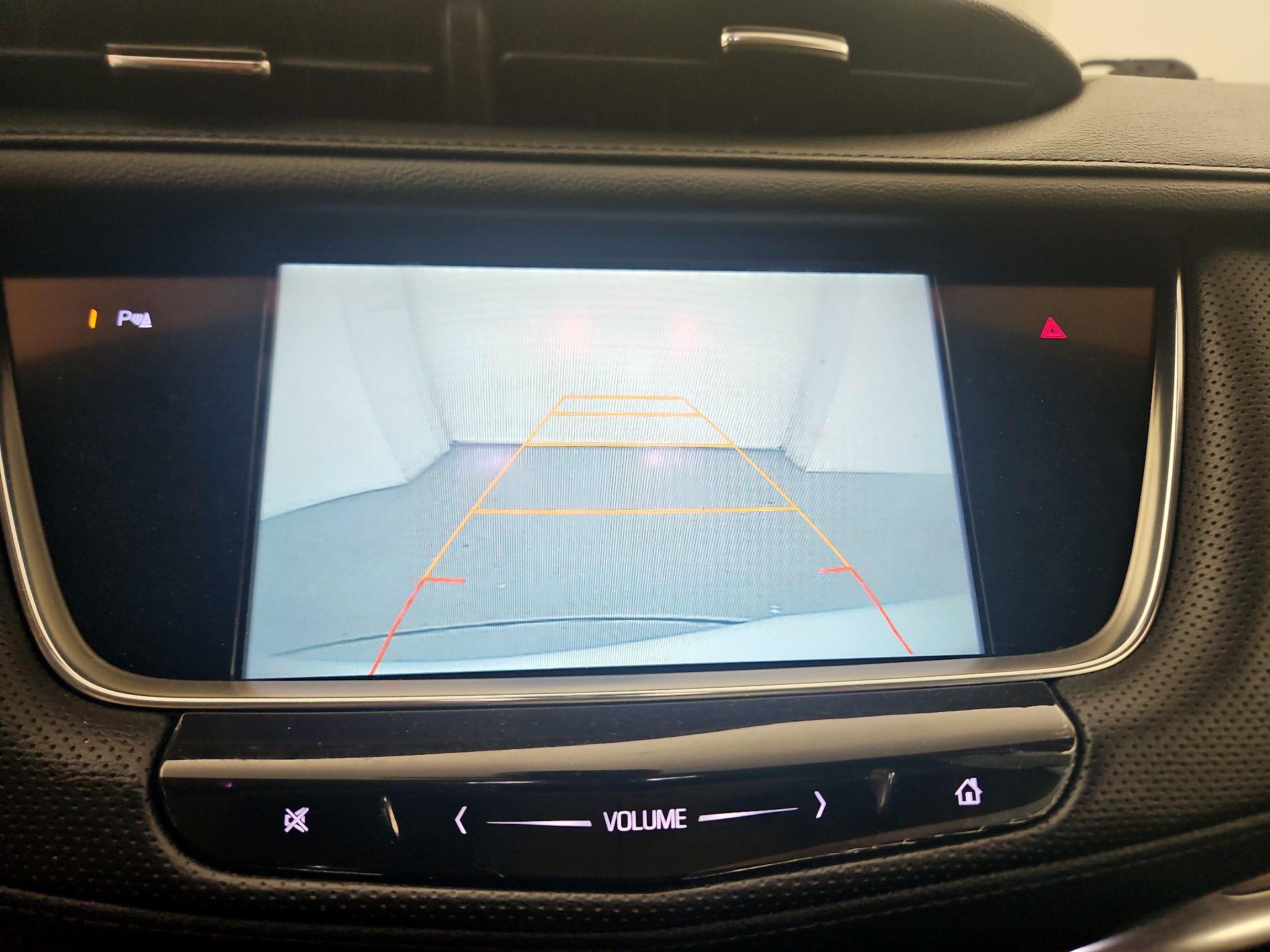 Thumbnail: 2017 Cadillac XT5 - 14