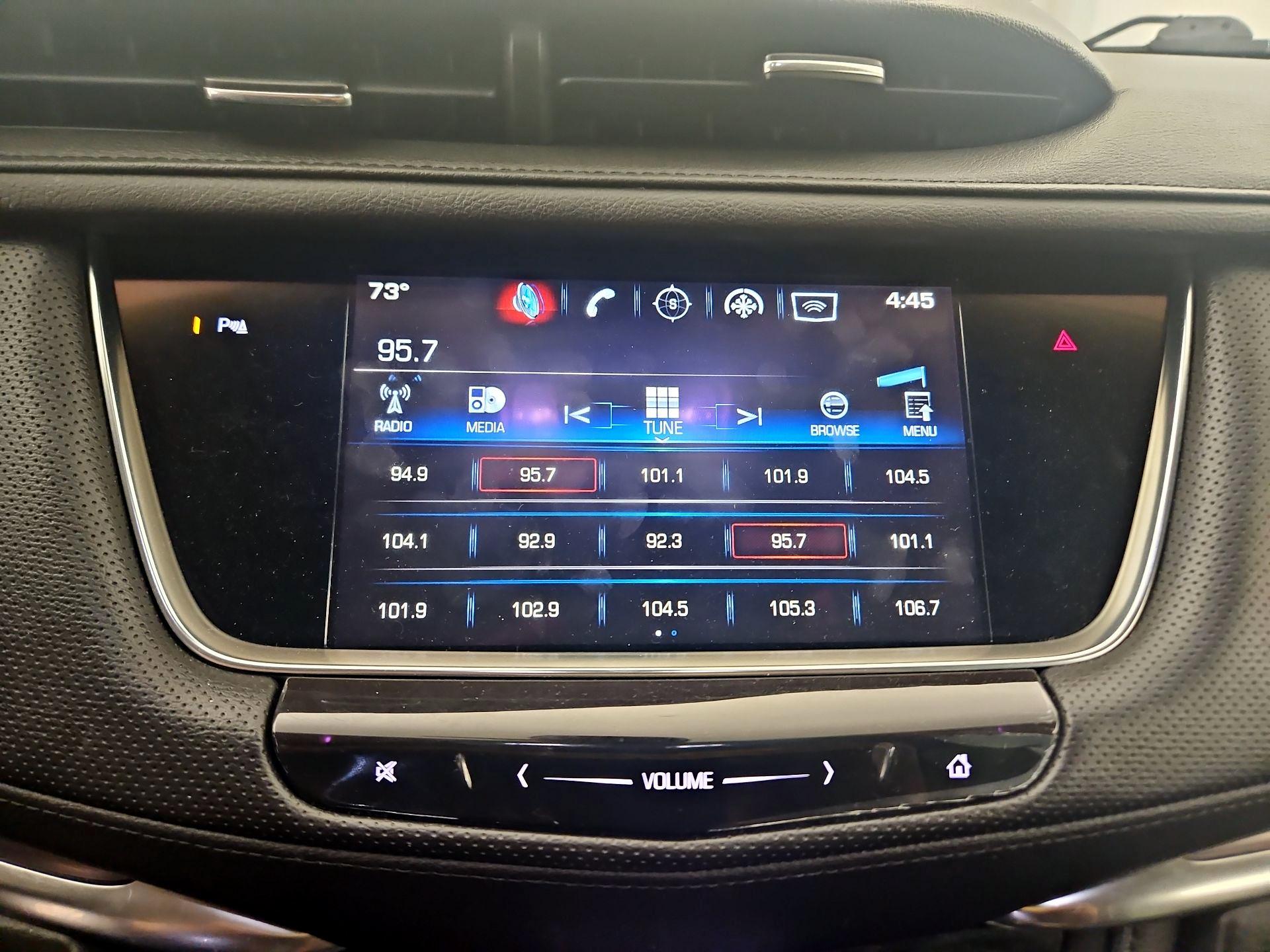 Thumbnail: 2017 Cadillac XT5 - 15
