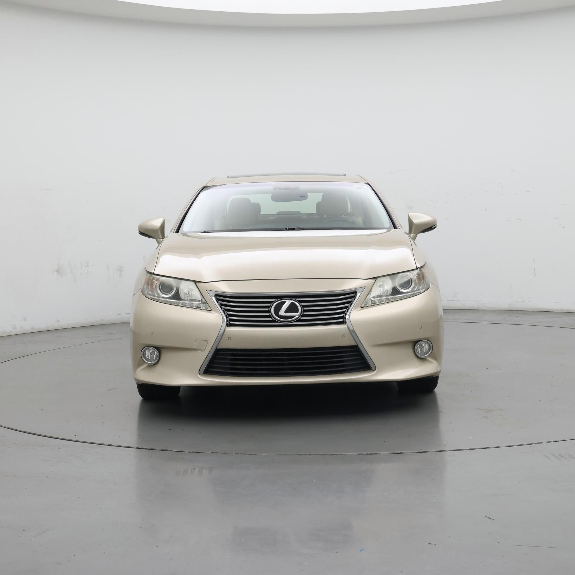 Thumbnail: 2013 Lexus ES - 5