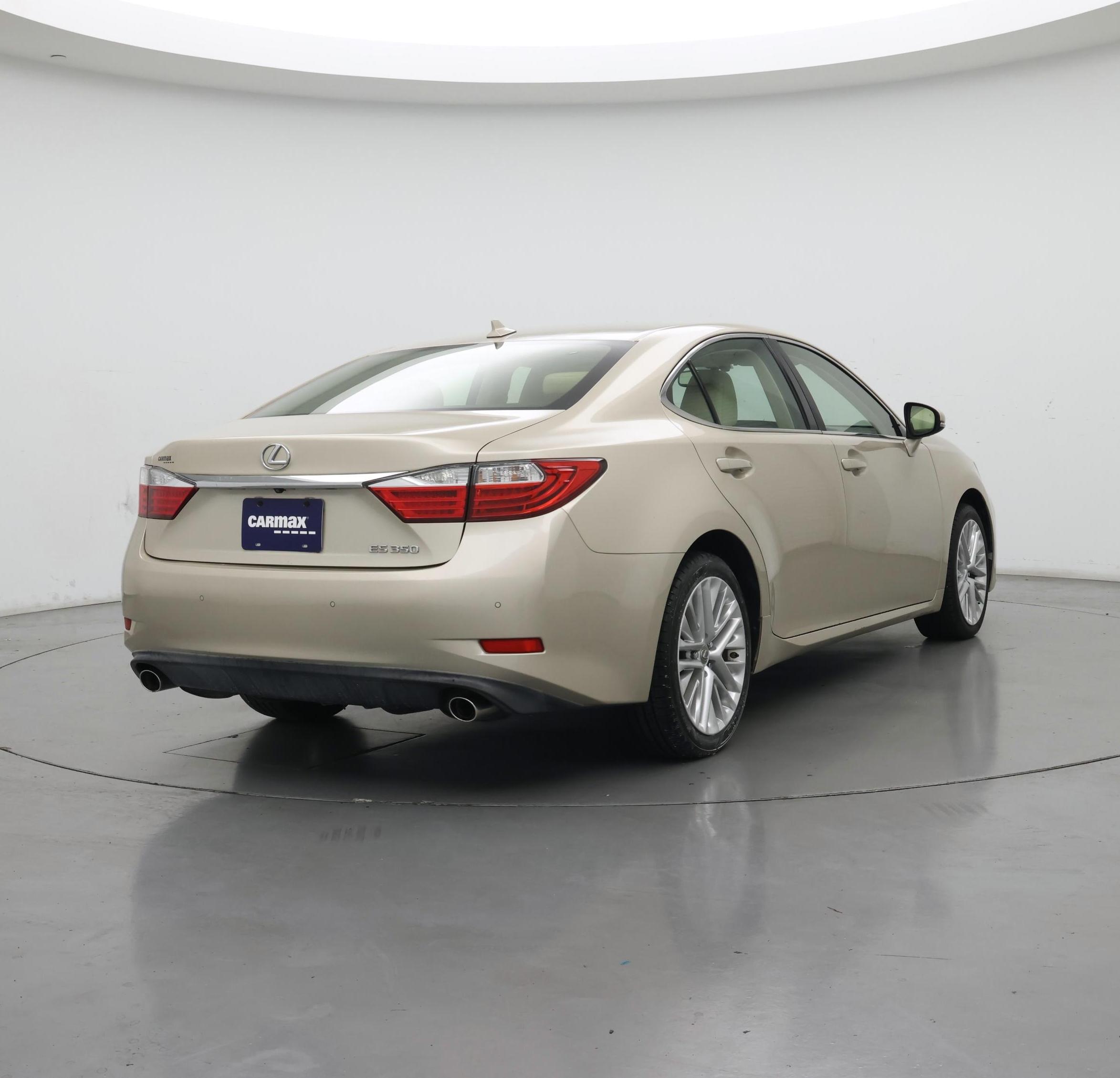 Thumbnail: 2013 Lexus ES - 8