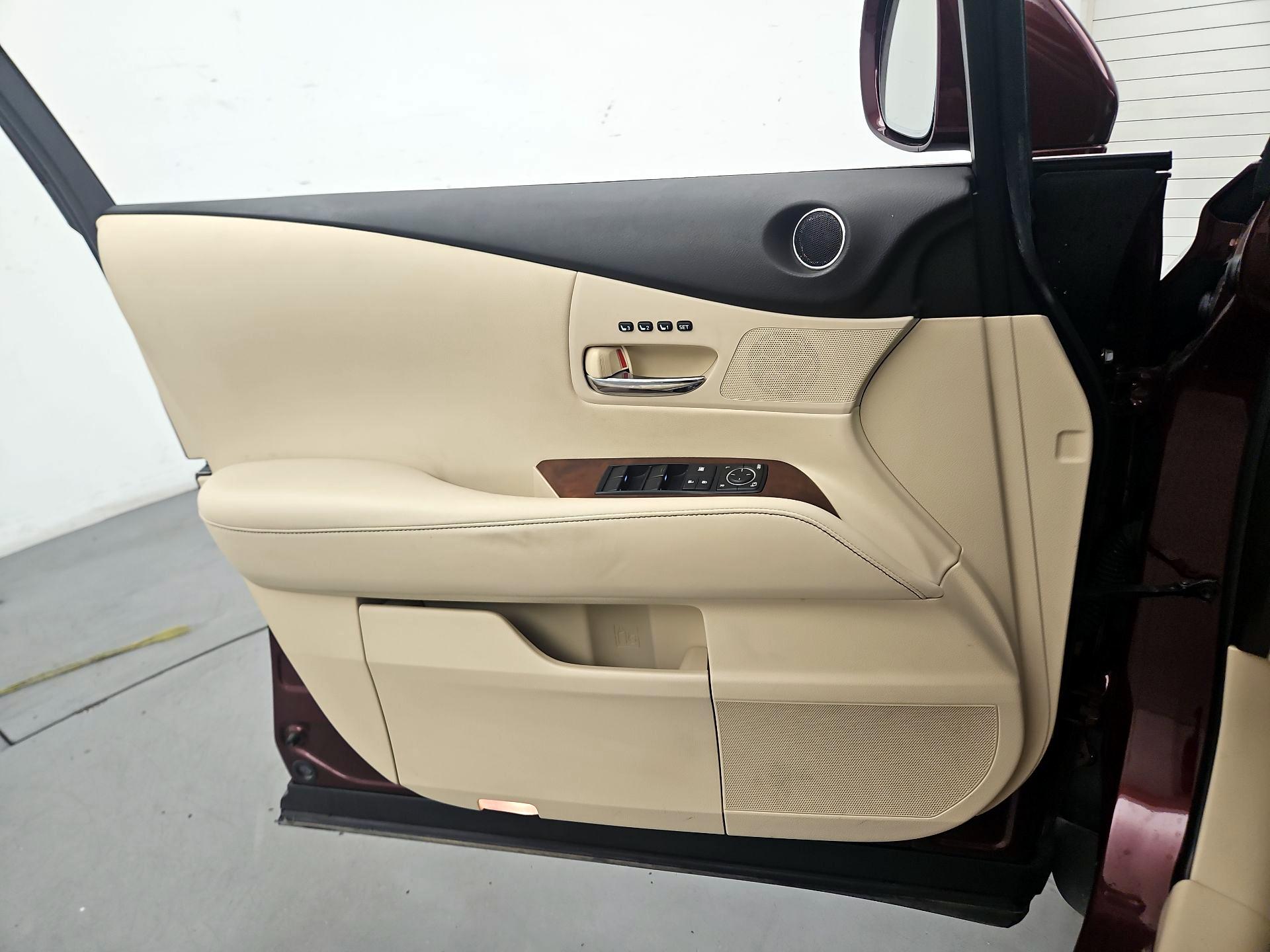 Thumbnail: 2013 Lexus RX - 12