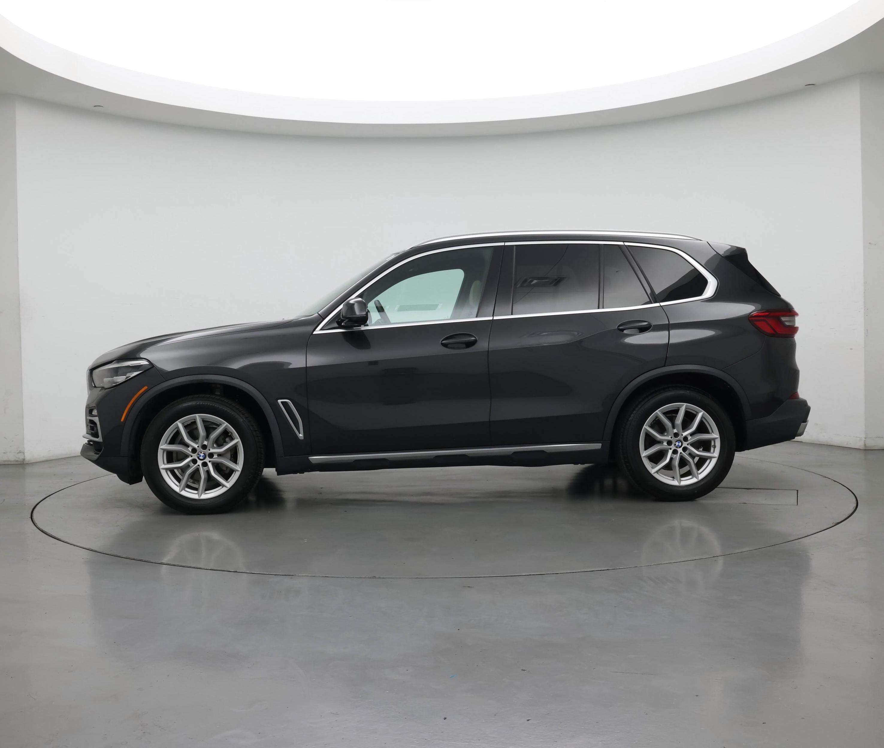 Thumbnail: 2020 BMW X5 - 3