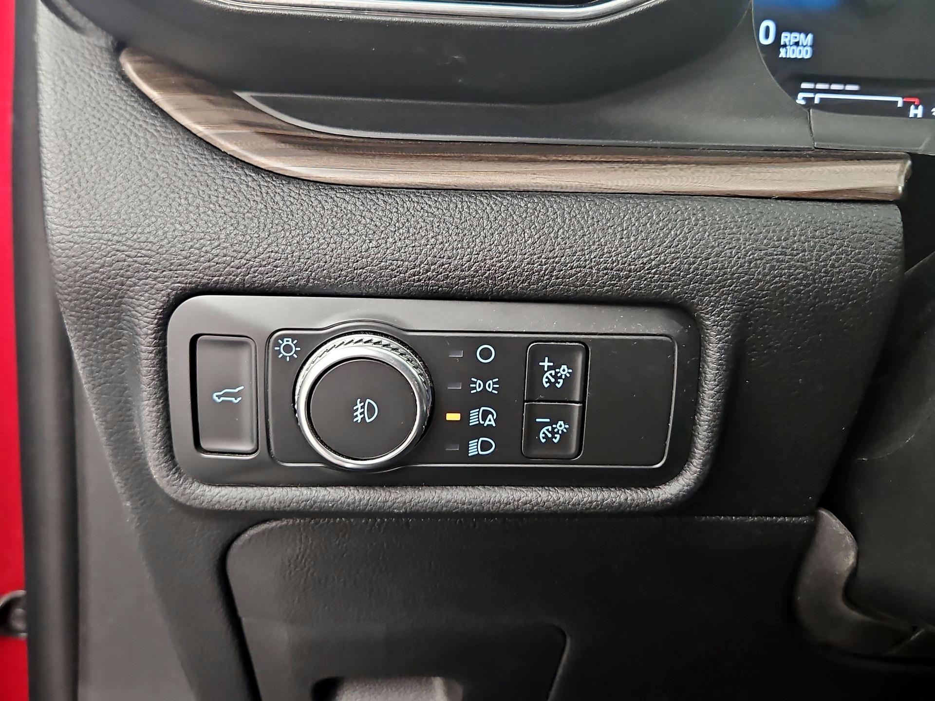 Thumbnail: 2020 Ford Explorer - 13