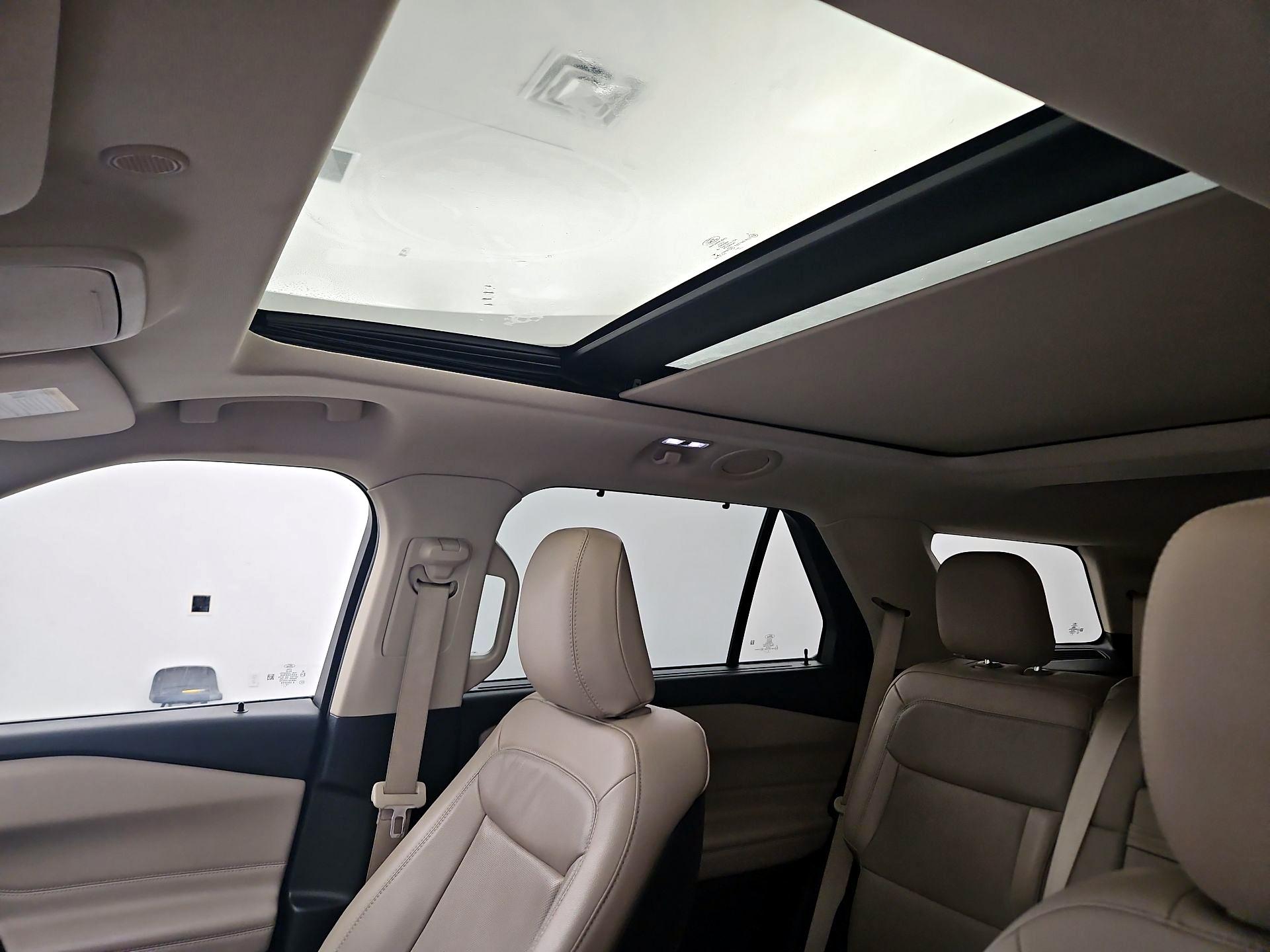 Thumbnail: 2020 Ford Explorer - 20