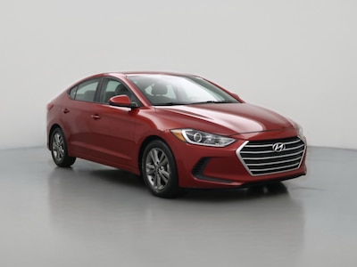 Red 2017 Hyundai Elantra SE