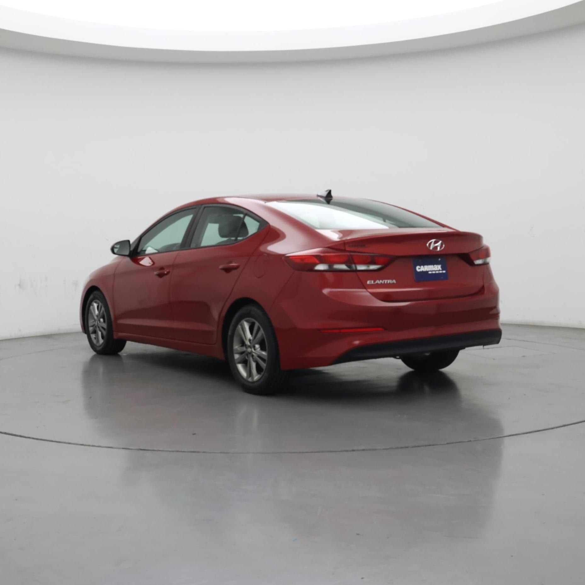 Thumbnail: 2017 Hyundai Elantra - 2