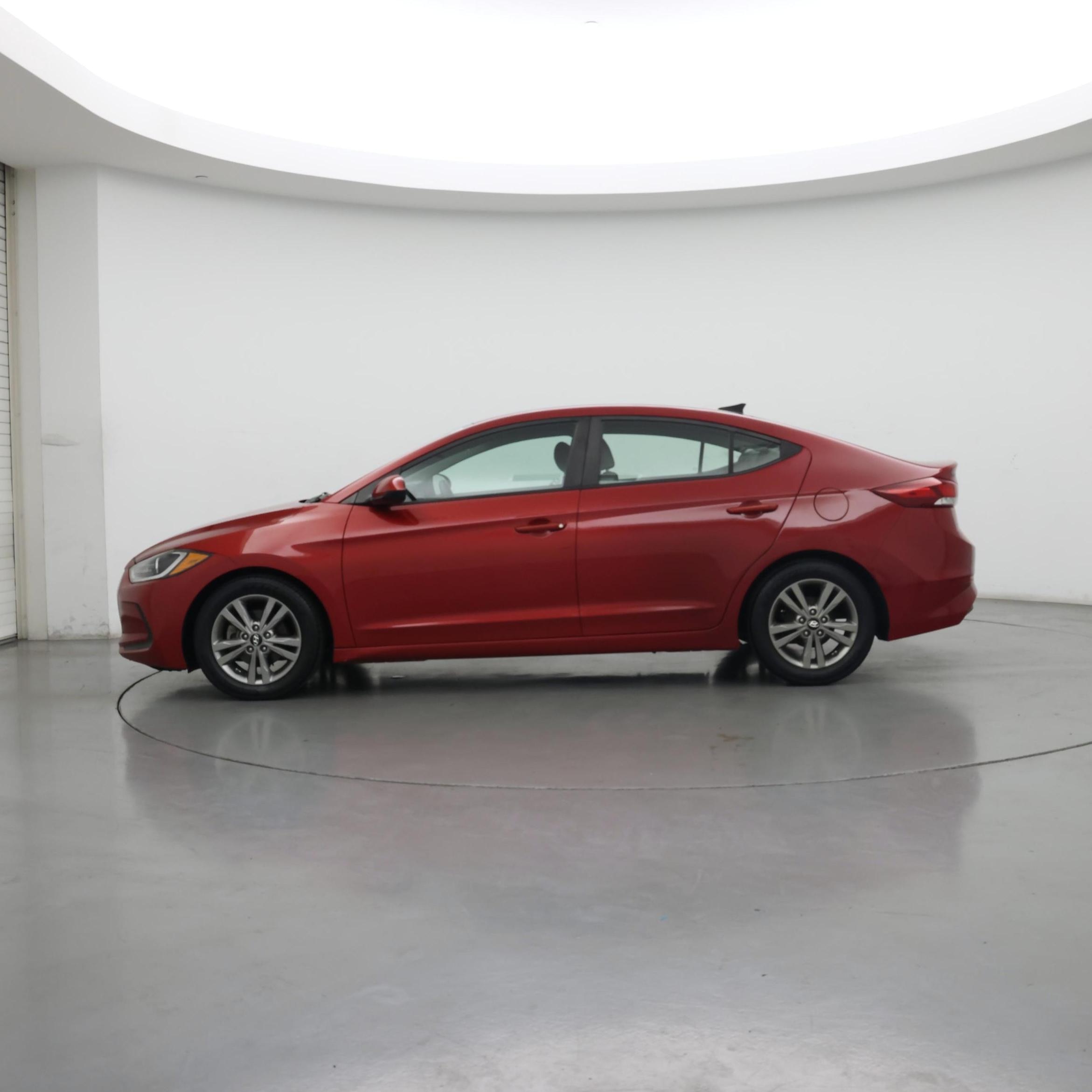 Thumbnail: 2017 Hyundai Elantra - 3