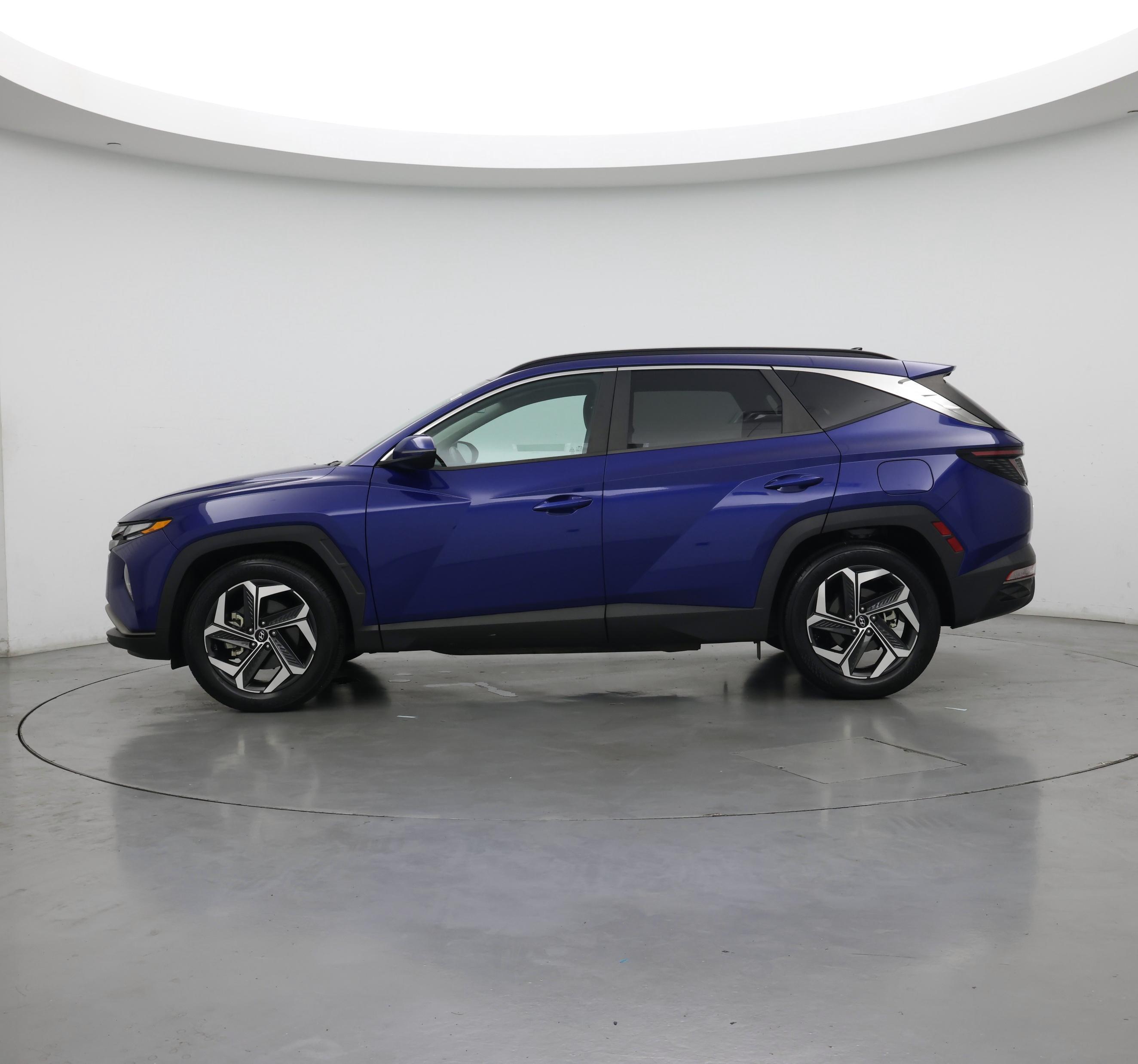 Thumbnail: 2022 Hyundai Tucson - 3