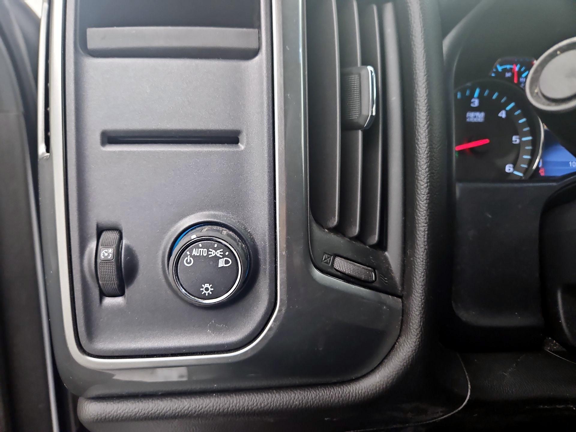 Thumbnail: 2014 Chevrolet Silverado 1500 - 13