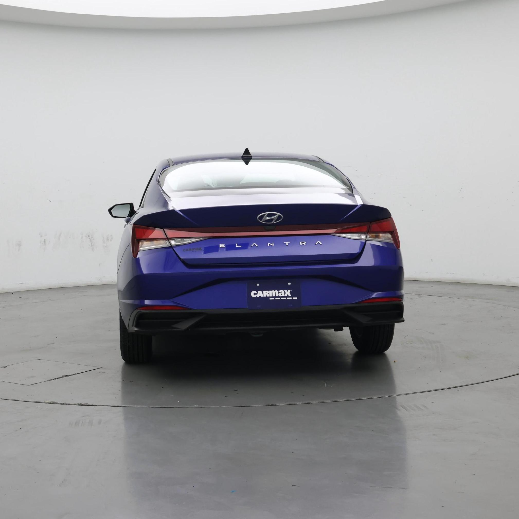 Thumbnail: 2023 Hyundai Elantra - 6
