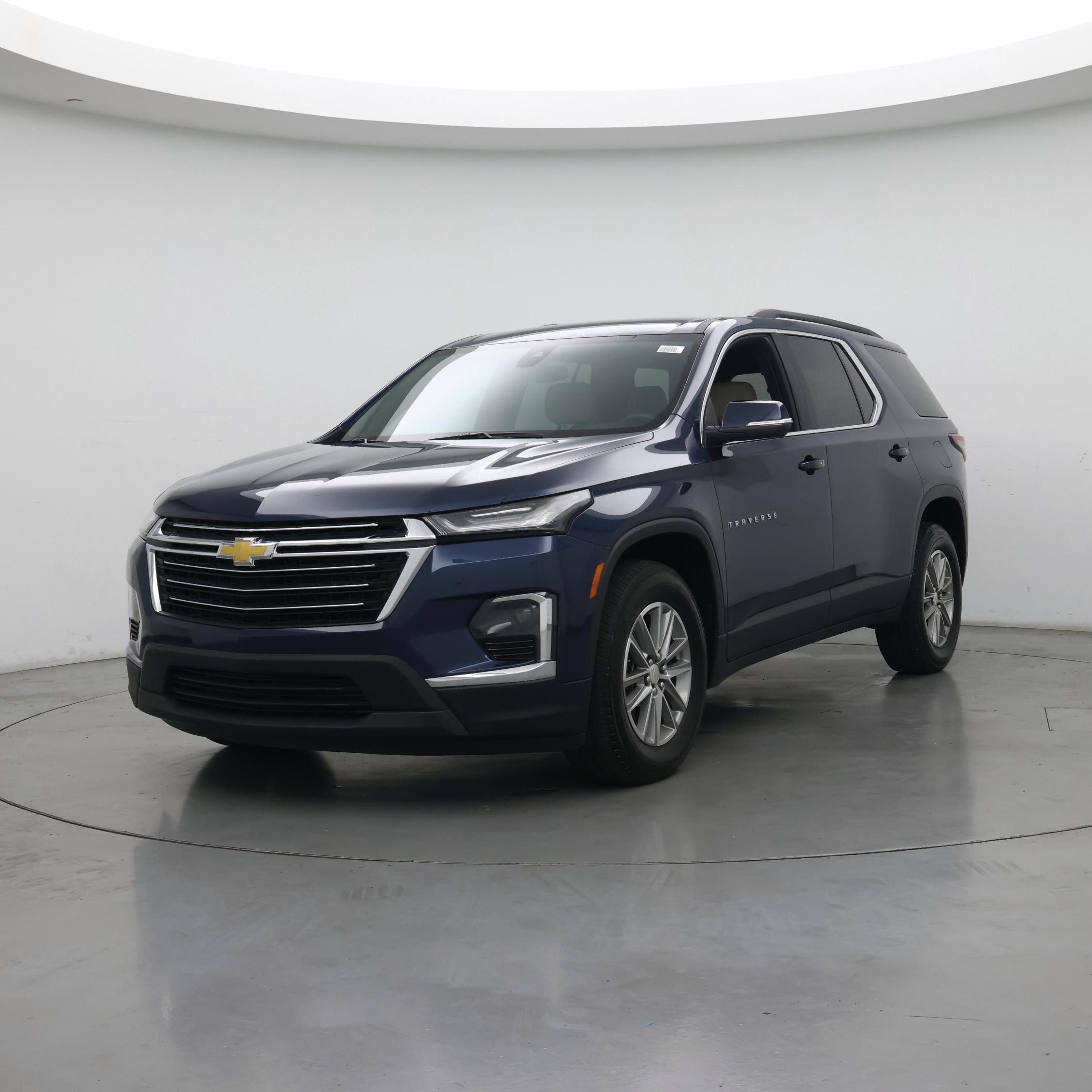 Thumbnail: 2023 Chevrolet Traverse - 4