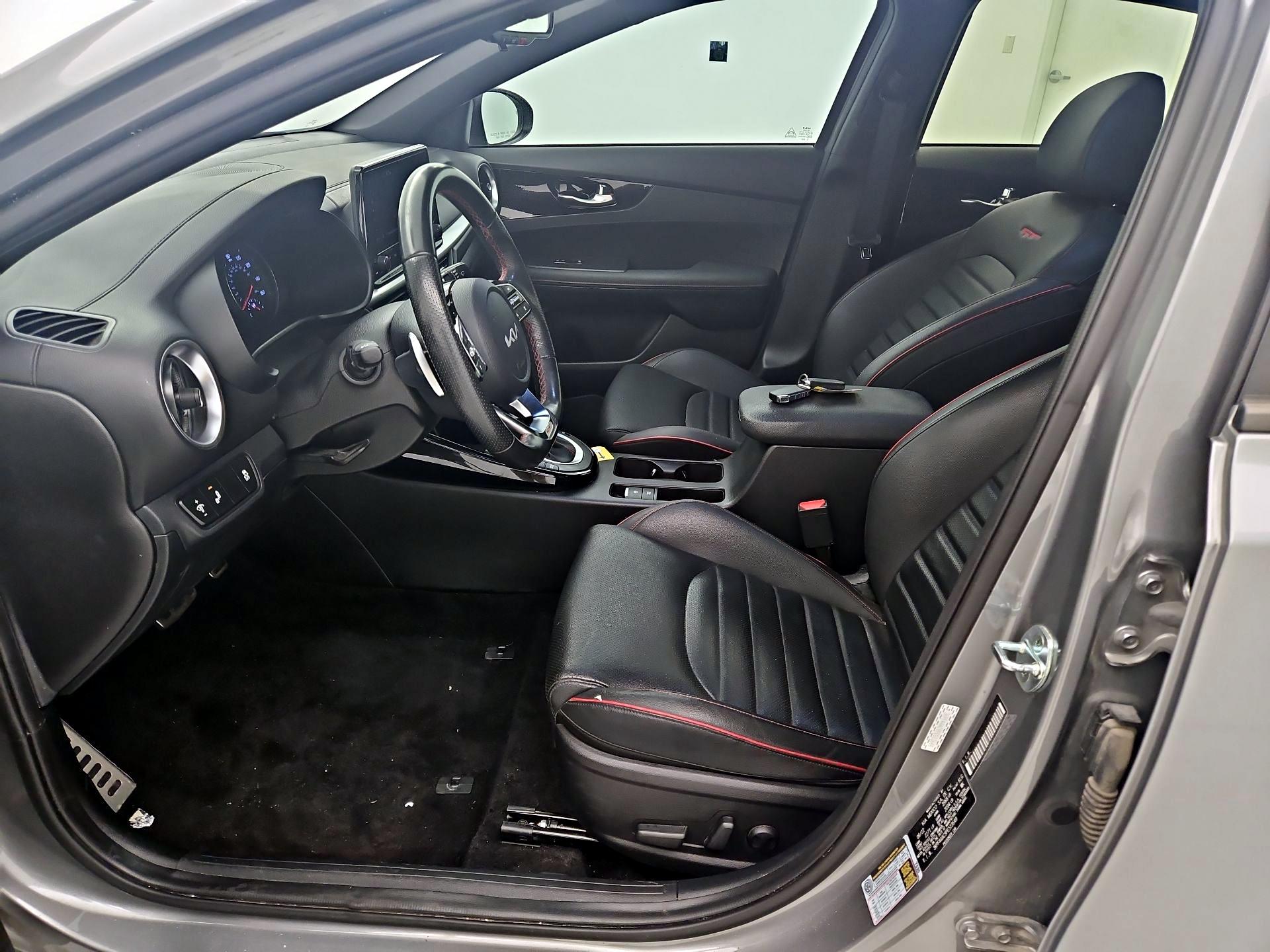 Thumbnail: 2023 Kia Forte - 11
