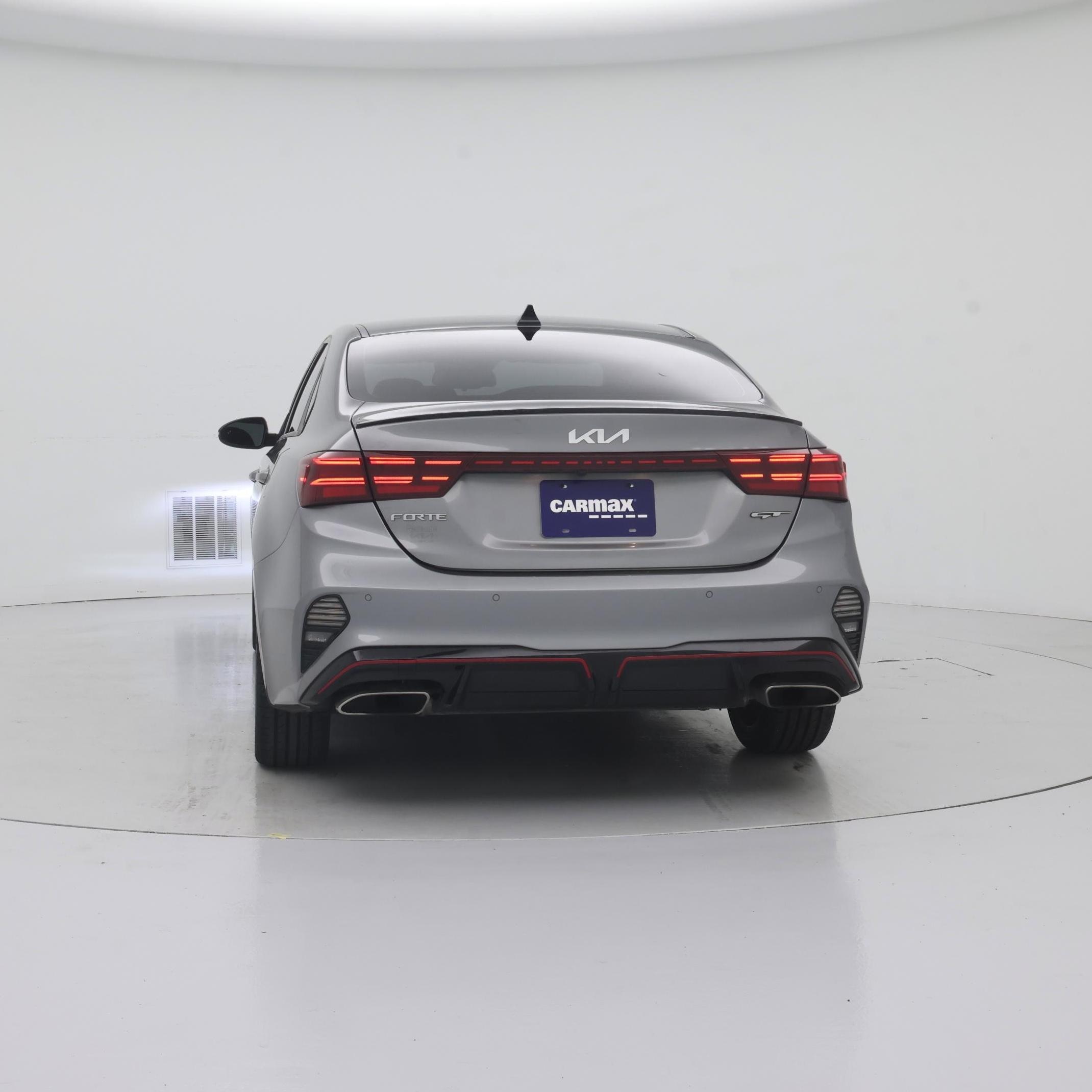 Thumbnail: 2023 Kia Forte - 6