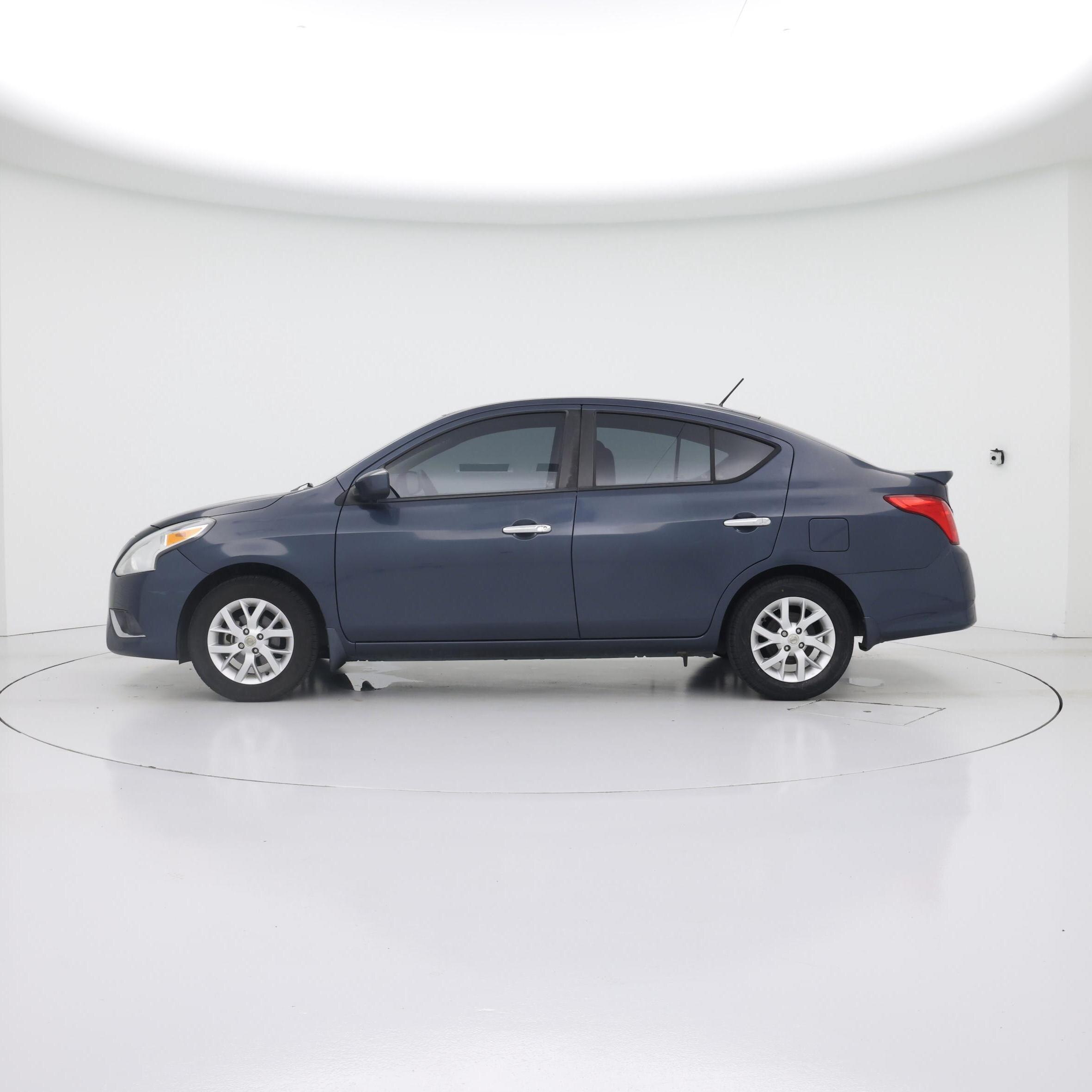 Thumbnail: 2017 Nissan Versa - 3