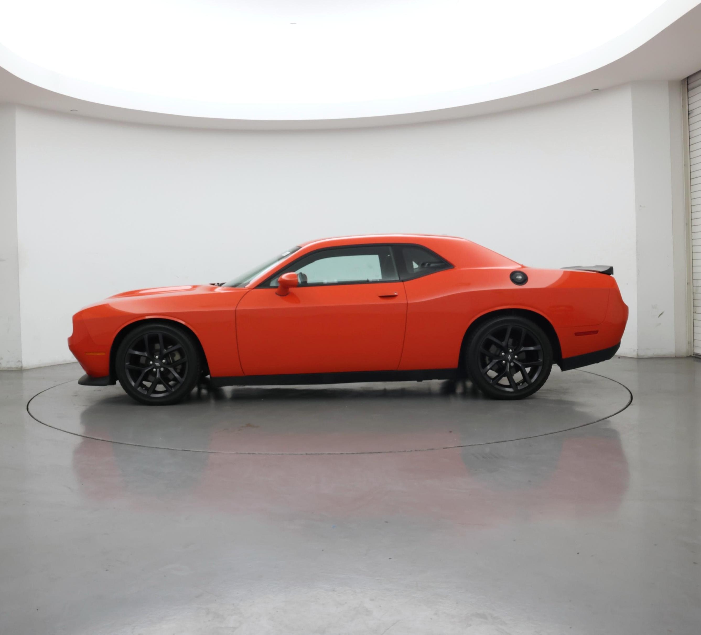 Thumbnail: 2022 Dodge Challenger - 3