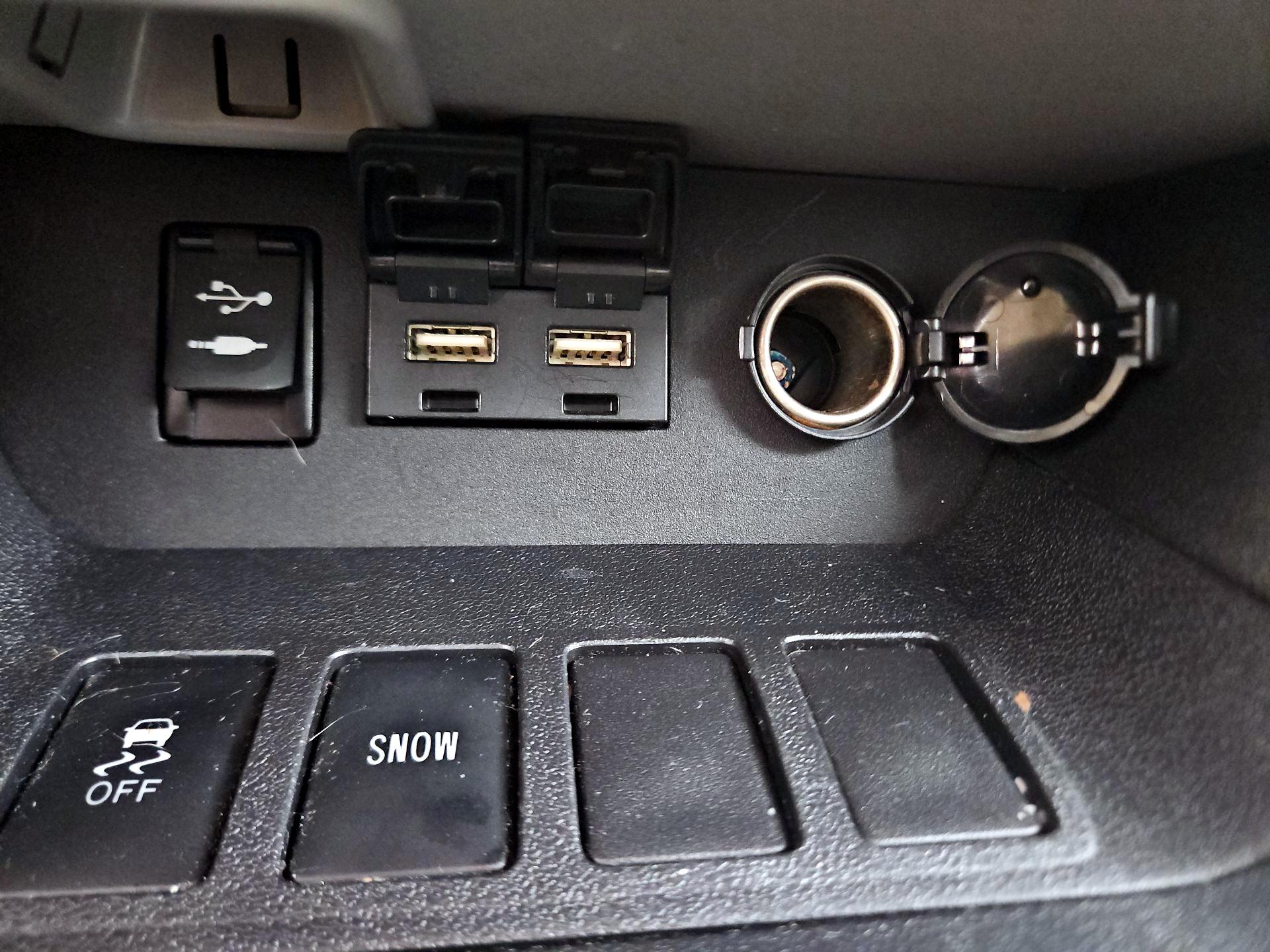 Thumbnail: 2019 Toyota Highlander - 18