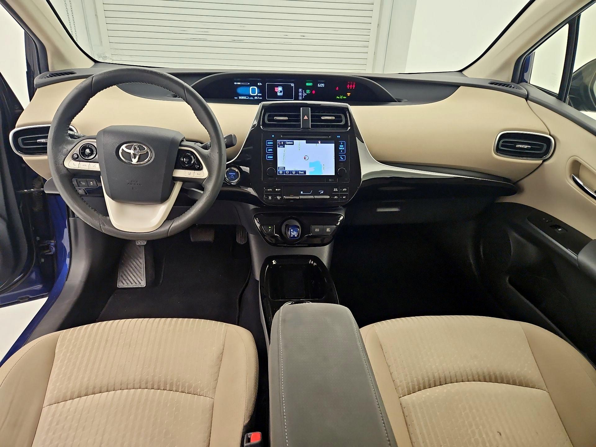 Thumbnail: 2017 Toyota Prius - 9