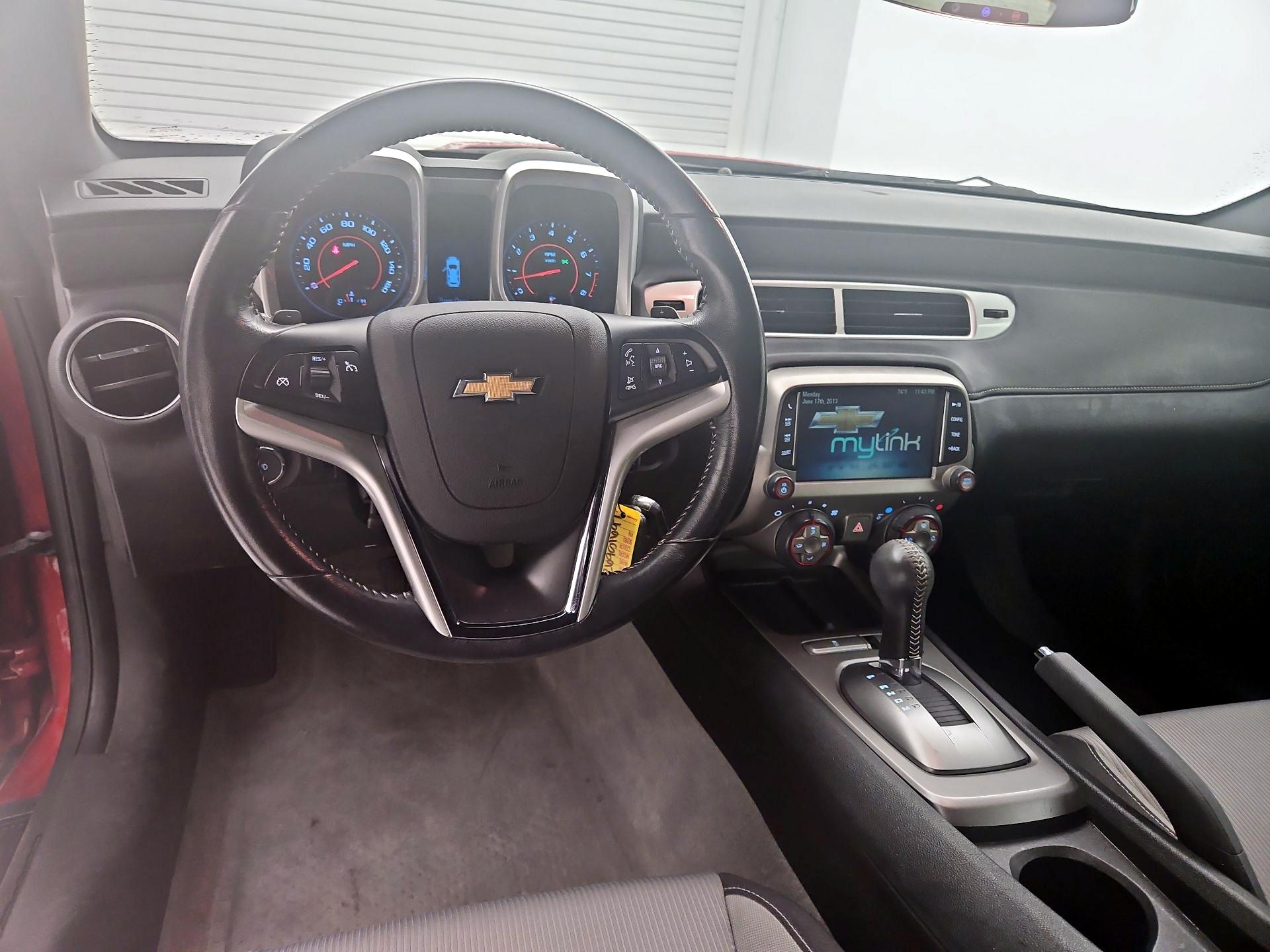 Thumbnail: 2015 Chevrolet Camaro - 9