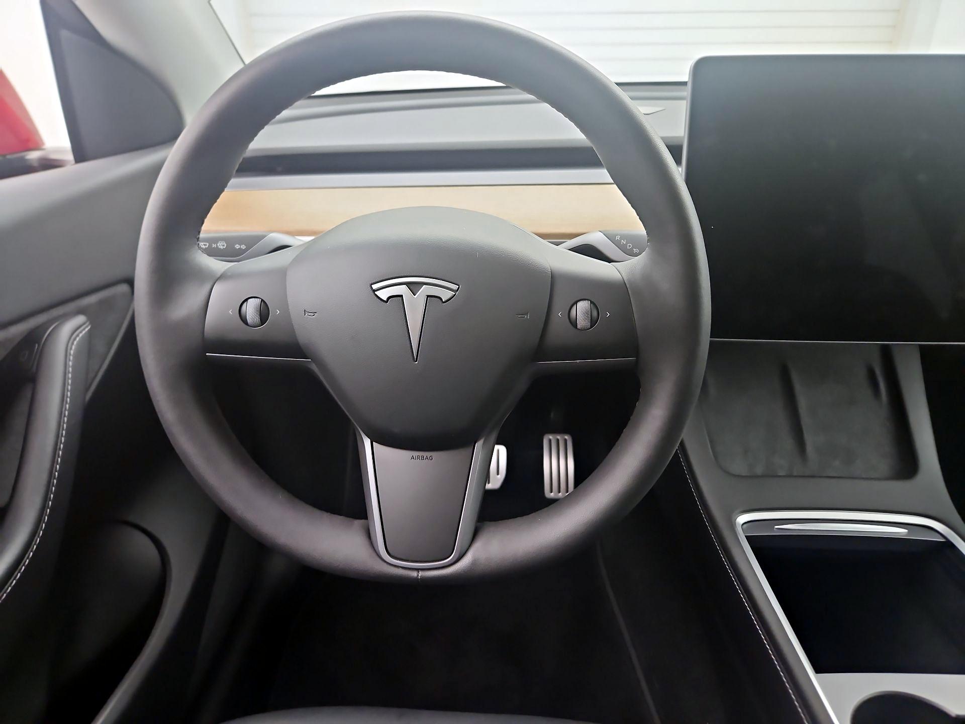 Thumbnail: 2022 Tesla Model Y - 10