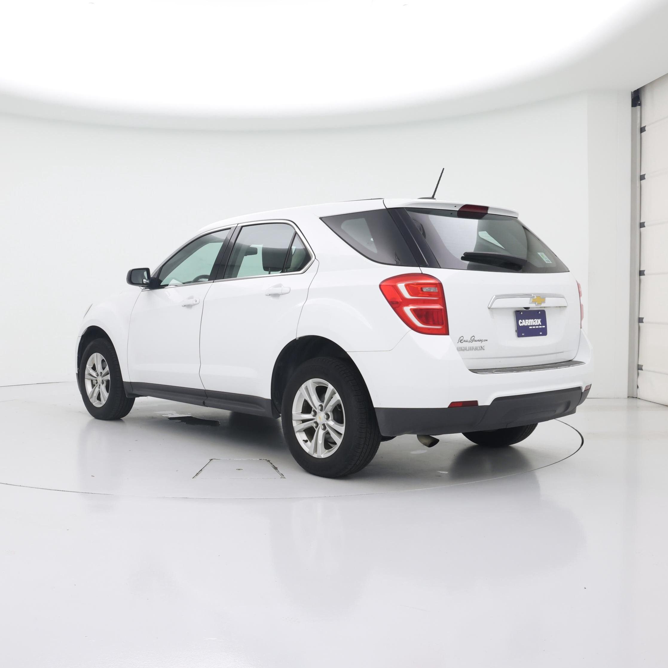 Thumbnail: 2017 Chevrolet Equinox - 2